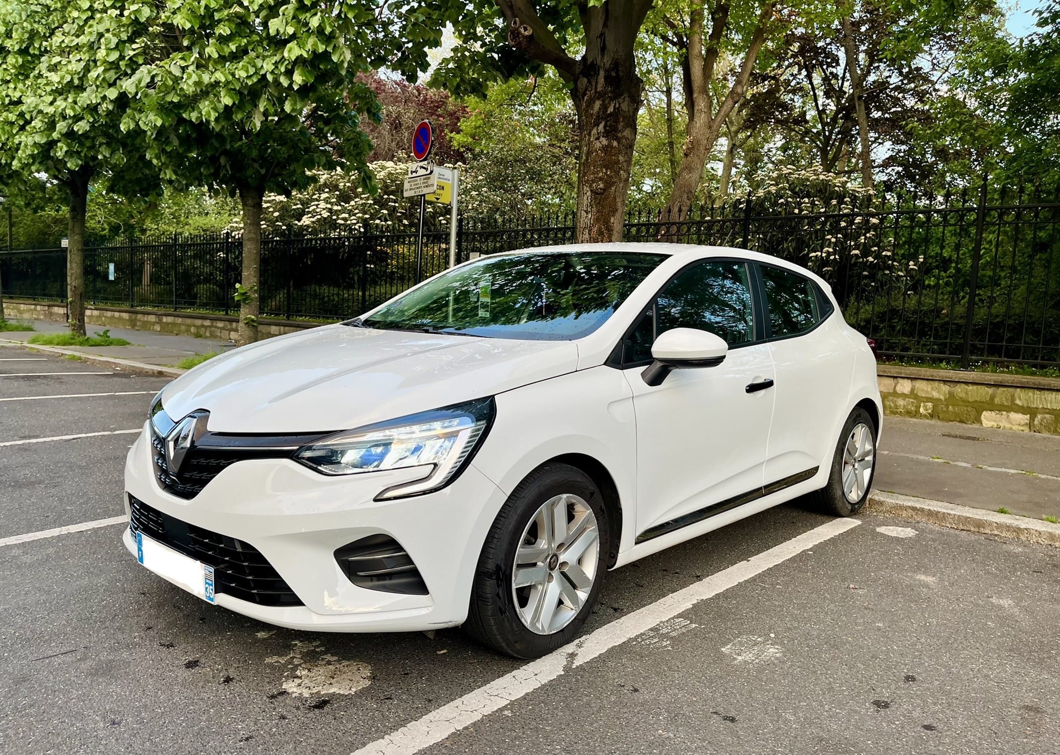 Renault Clio avec Climatisation