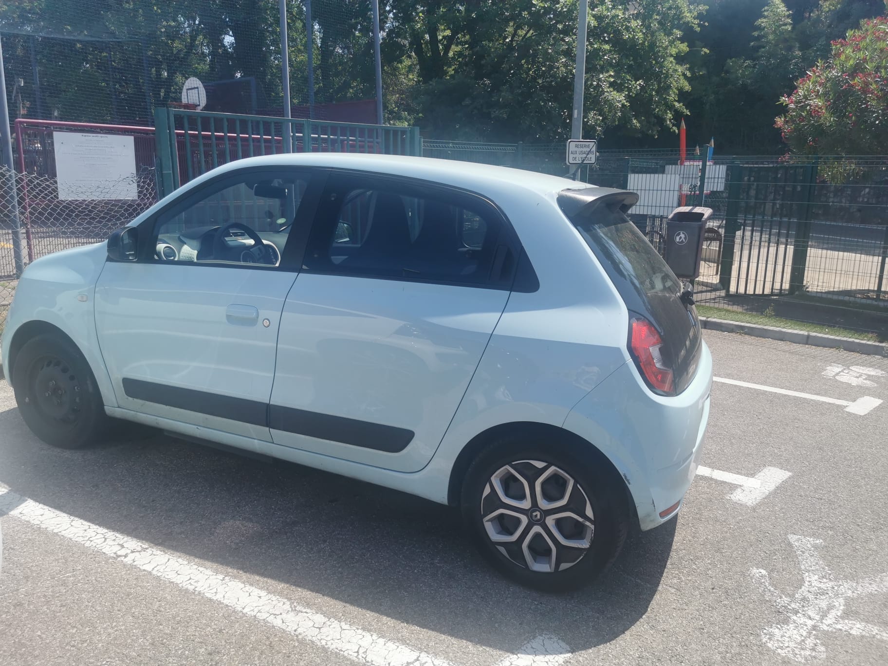 Renault Twingo avec GPS