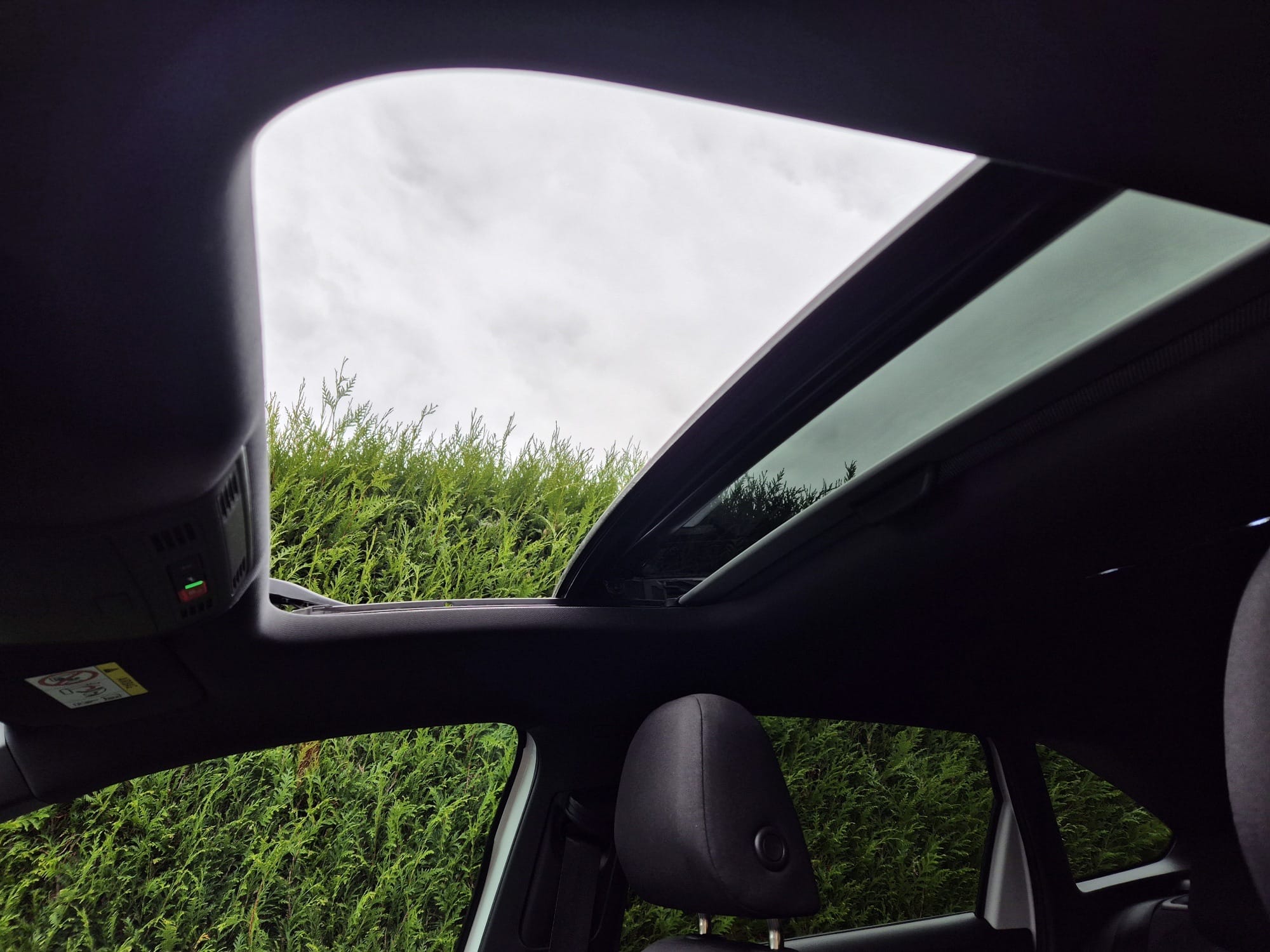 Volkswagen Taigo 1,0 tsi 110 chevaux dsg 7 avec Siège bébé