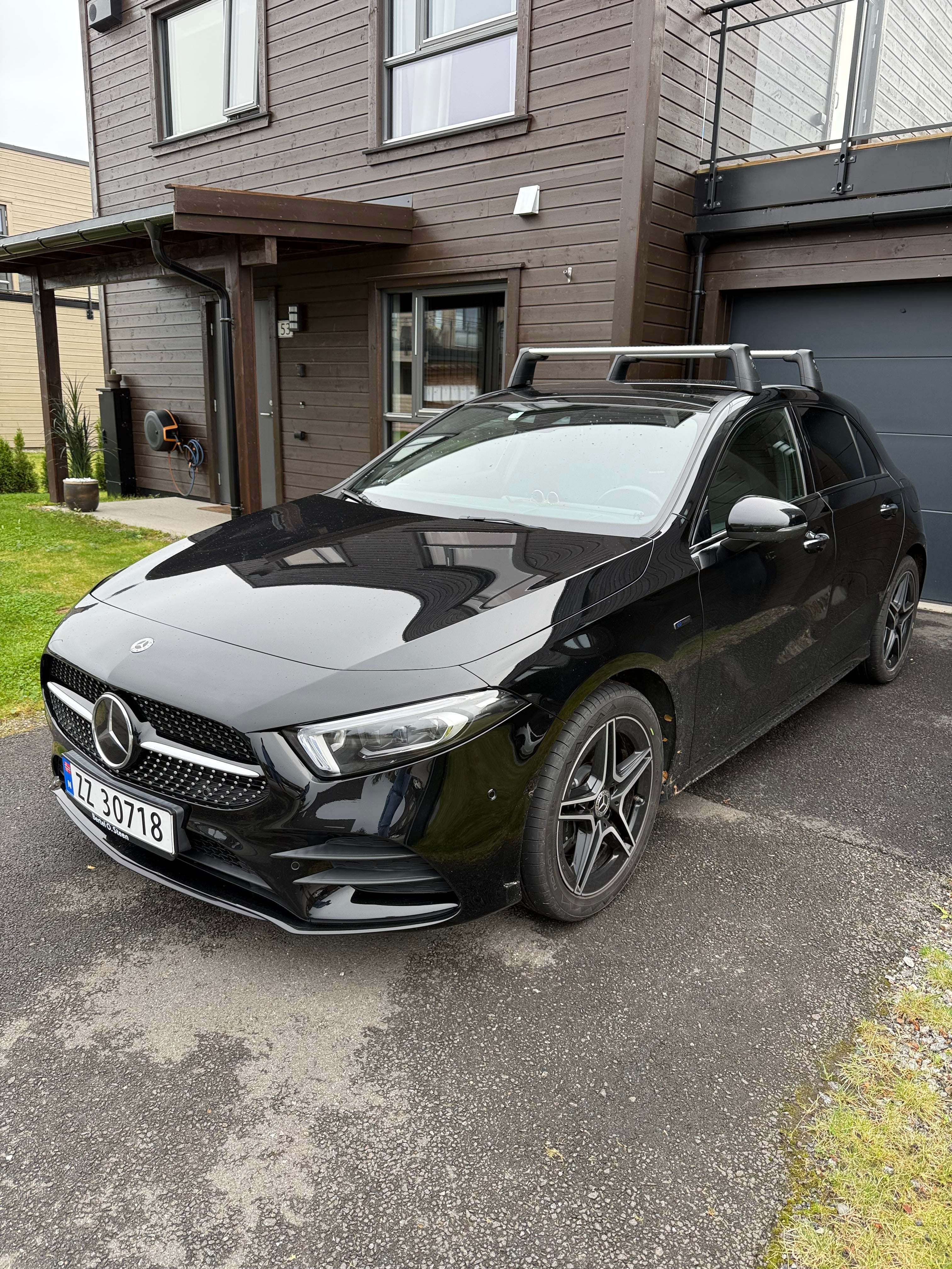 Mercedes-Benz A-Klasse 250 e, 2020, Blyfri 95 / Electric (hybrid), automatic