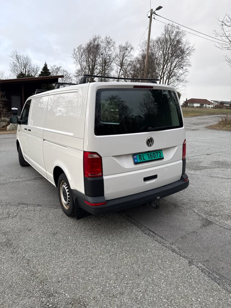 Volkswagen Transporter med Ryggekamera
