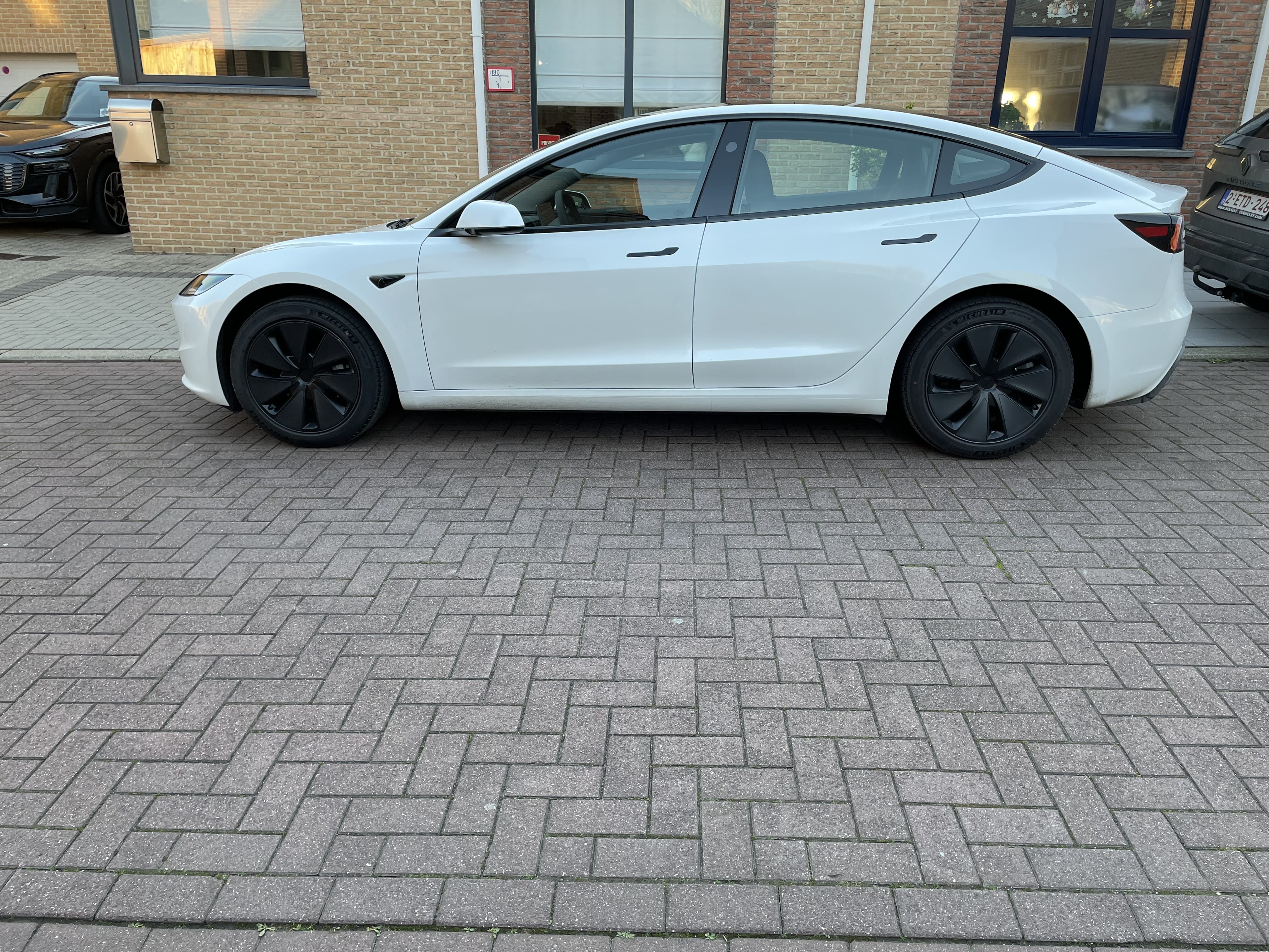 Tesla Model 3 met Airco