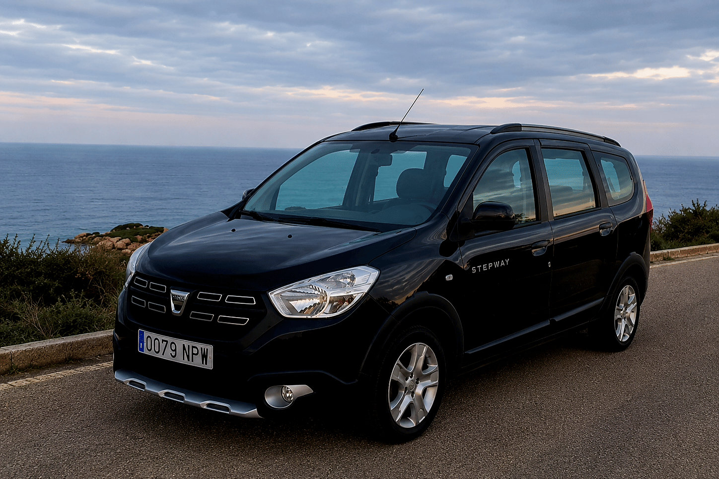 Dacia Lodgy 1.3 tce stepway, 2017, Gasolina 95, 7 seter