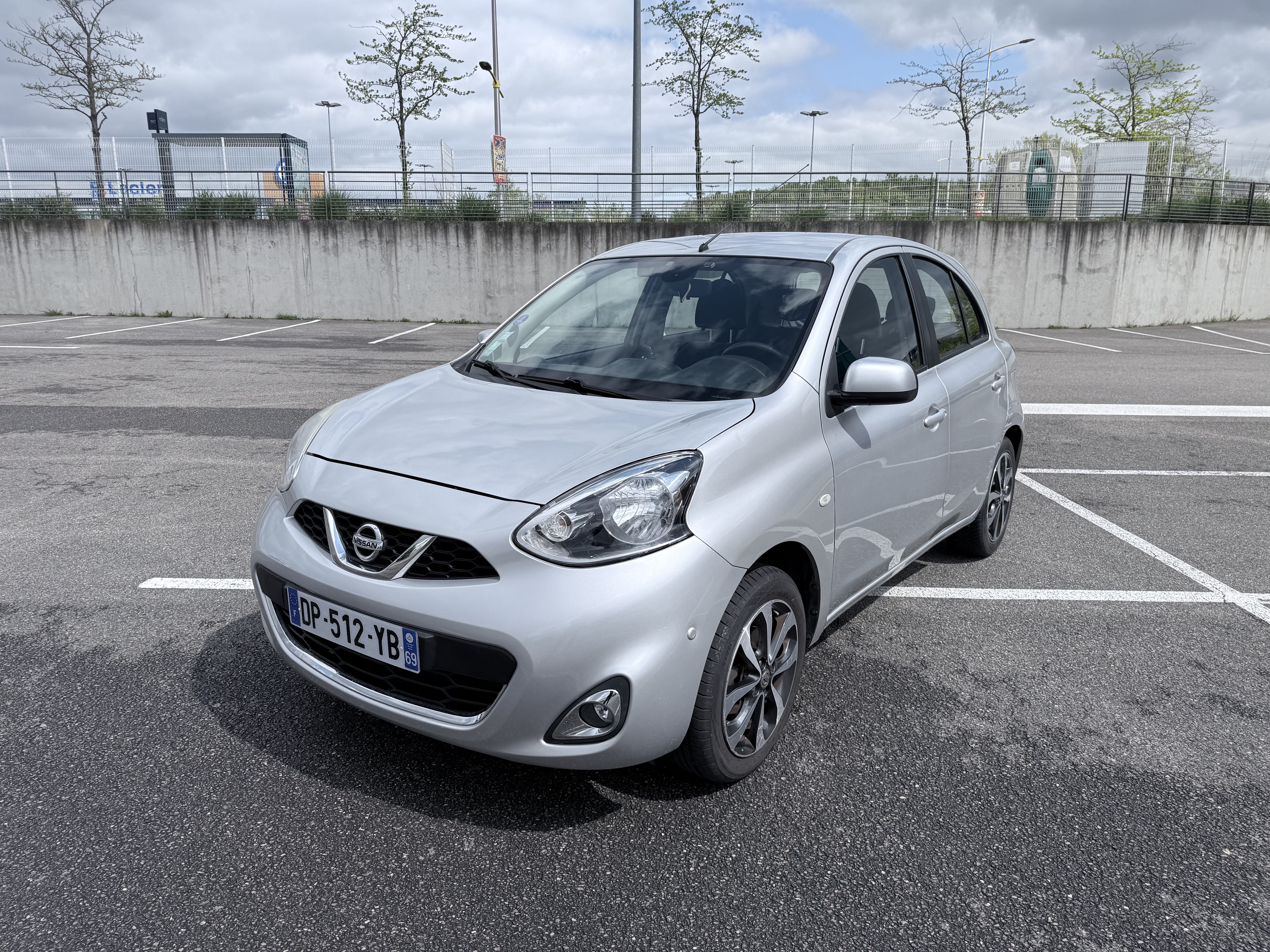 Nissan Micra, 2015, Essence 95
