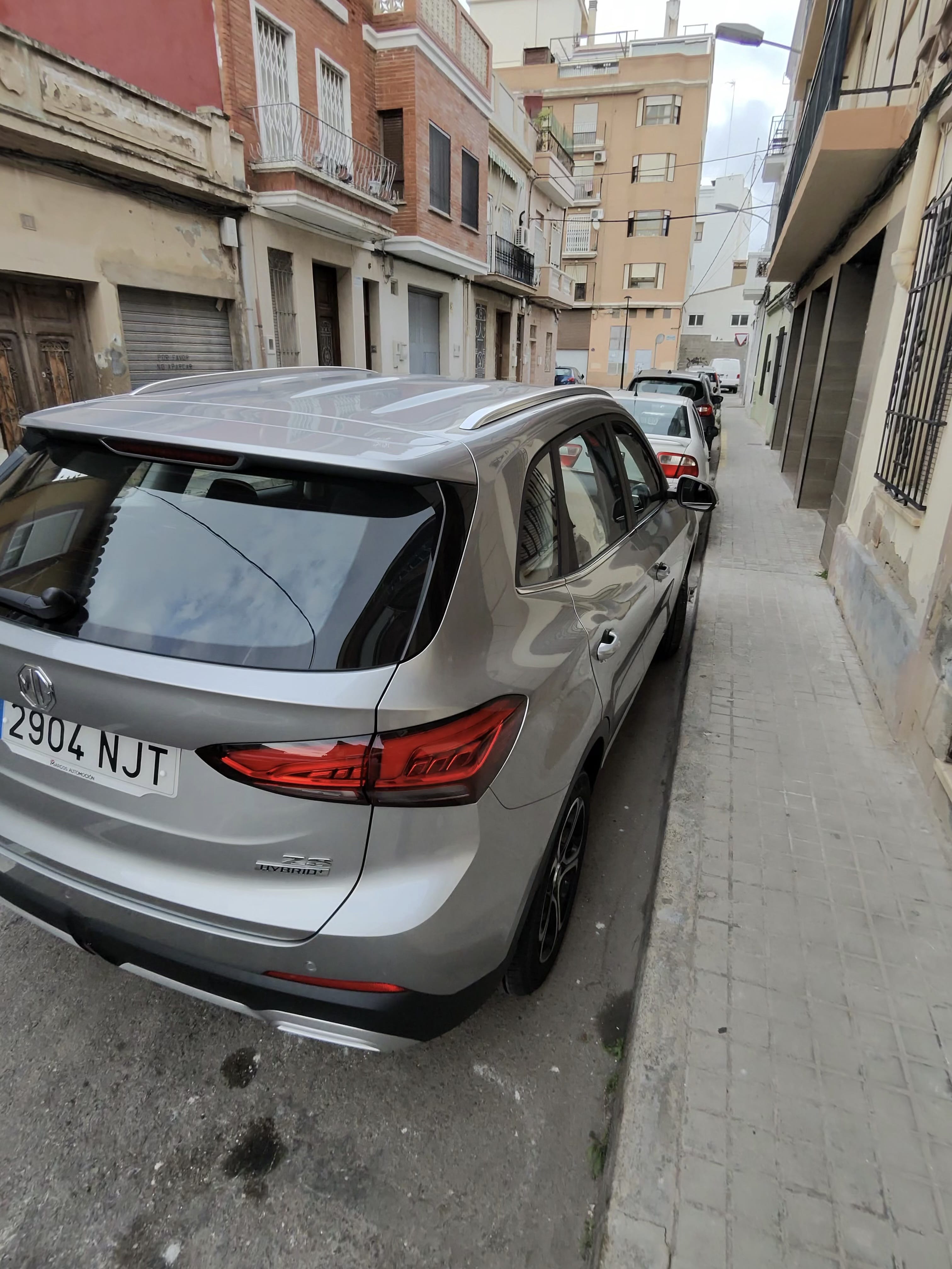 MG ZS Hybrid+ with GPS