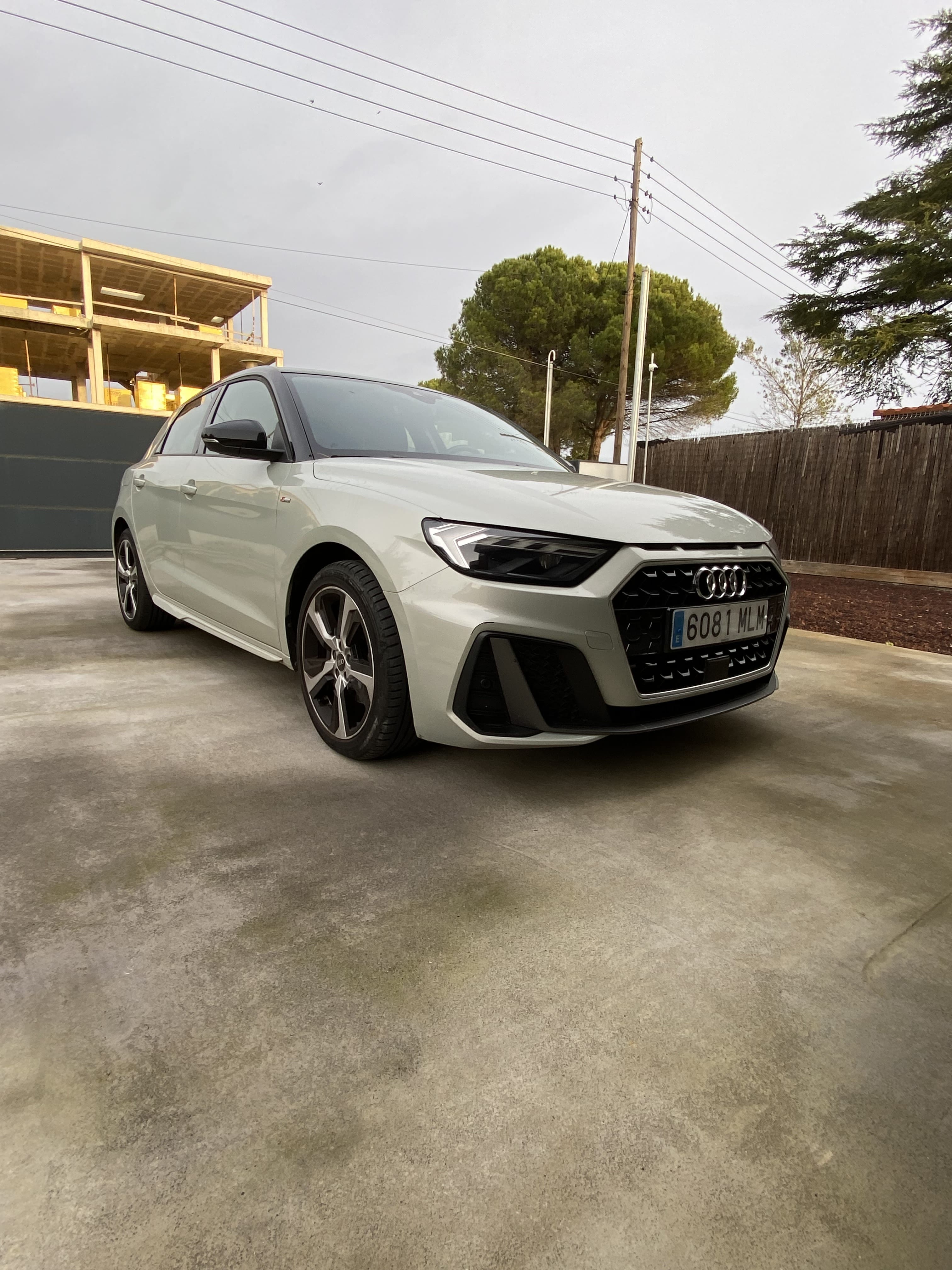 Audi A1 Sportback con Silla infantil
