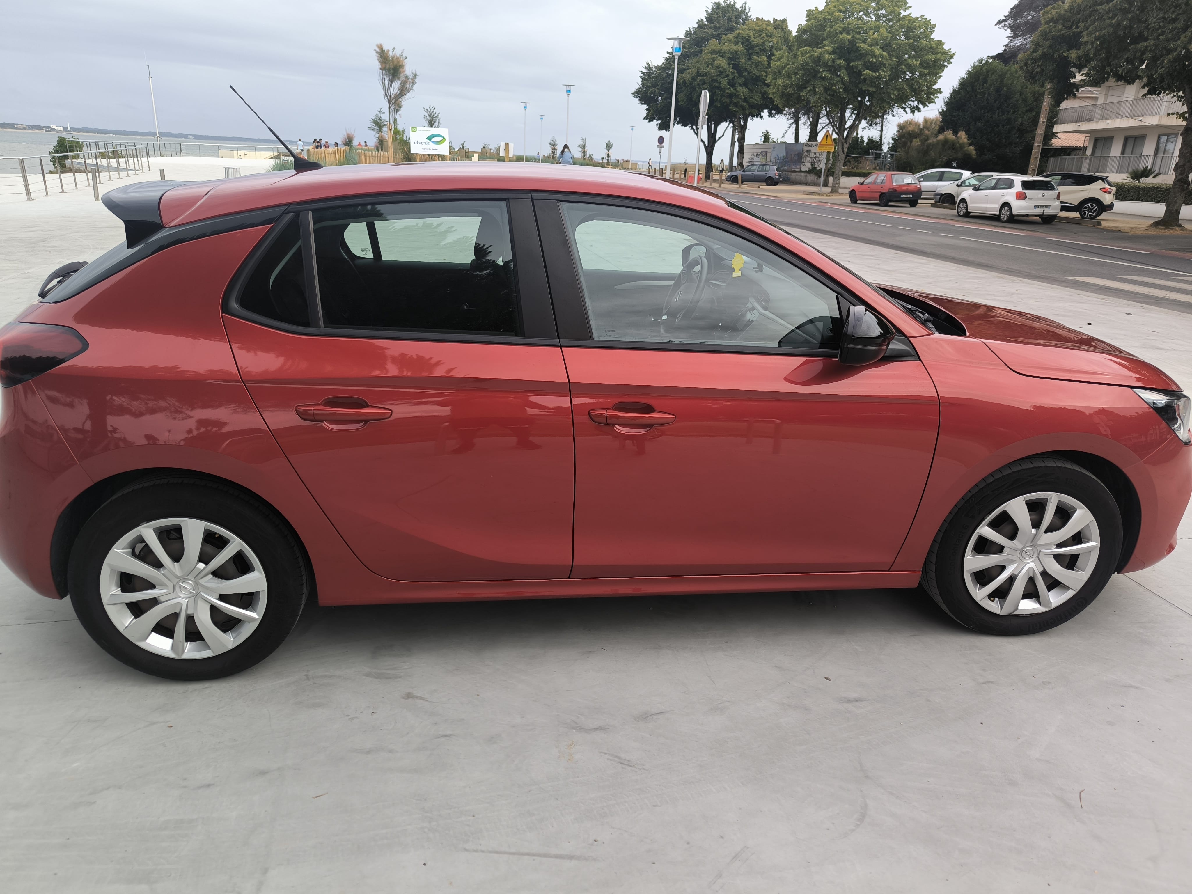 Opel Corsa avec Climatisation