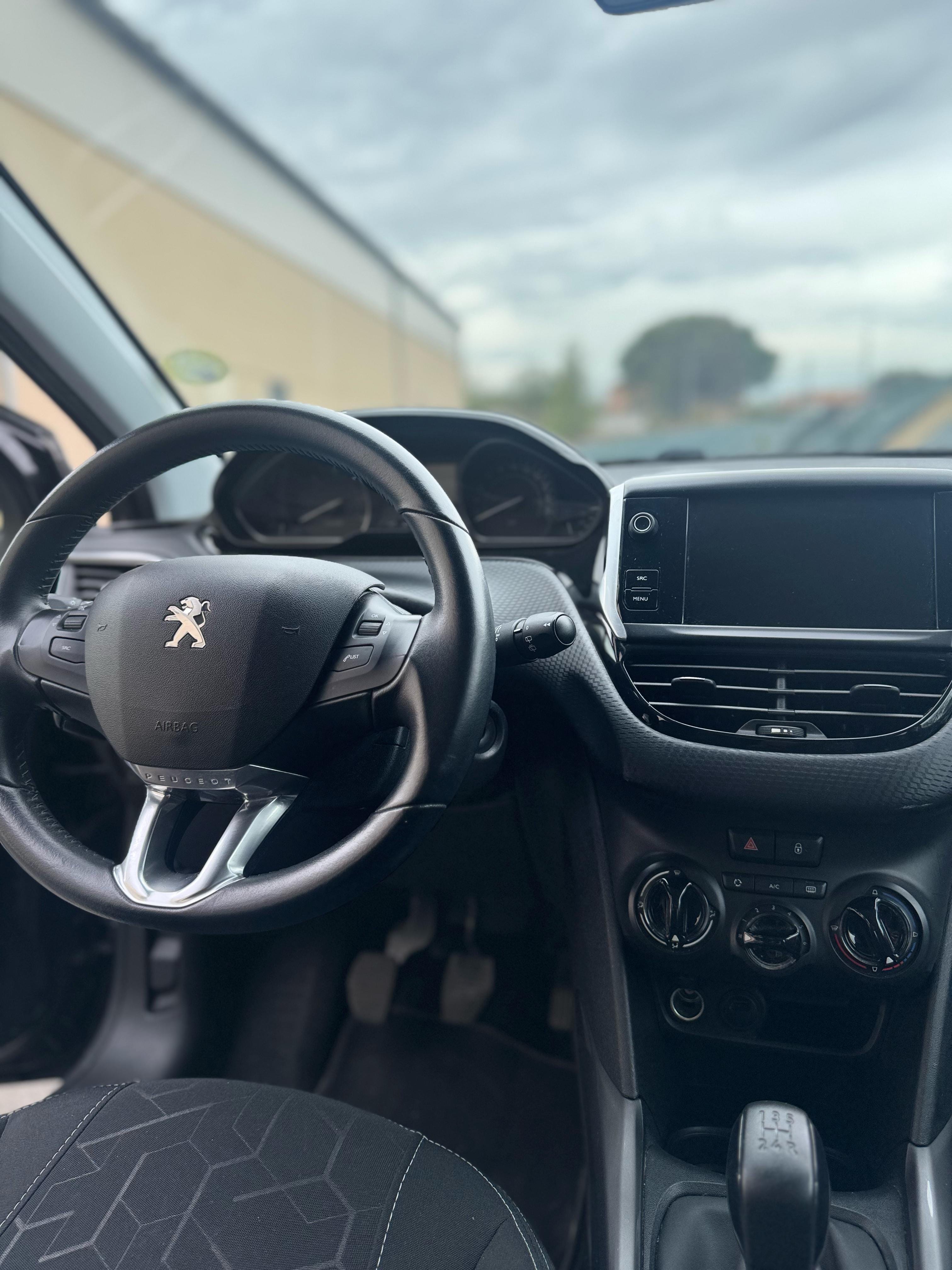 Peugeot 2008 avec Audio Bluetooth