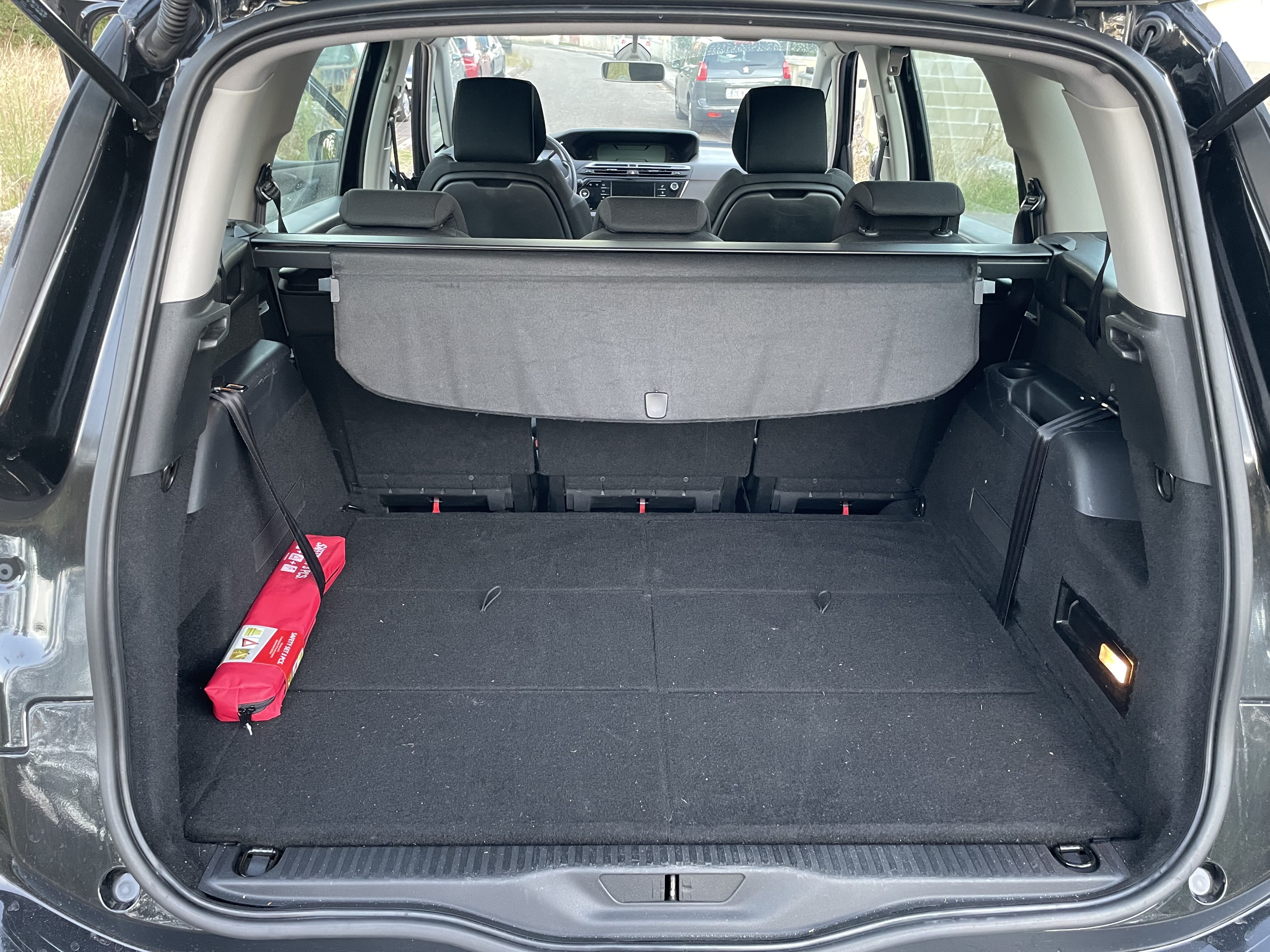 Citroen C4 Grand Picasso  II 1.6 e-HDi boite auto 114 cv Aéroport et Gare de Bordeaux (réf DP677) avec Chaines