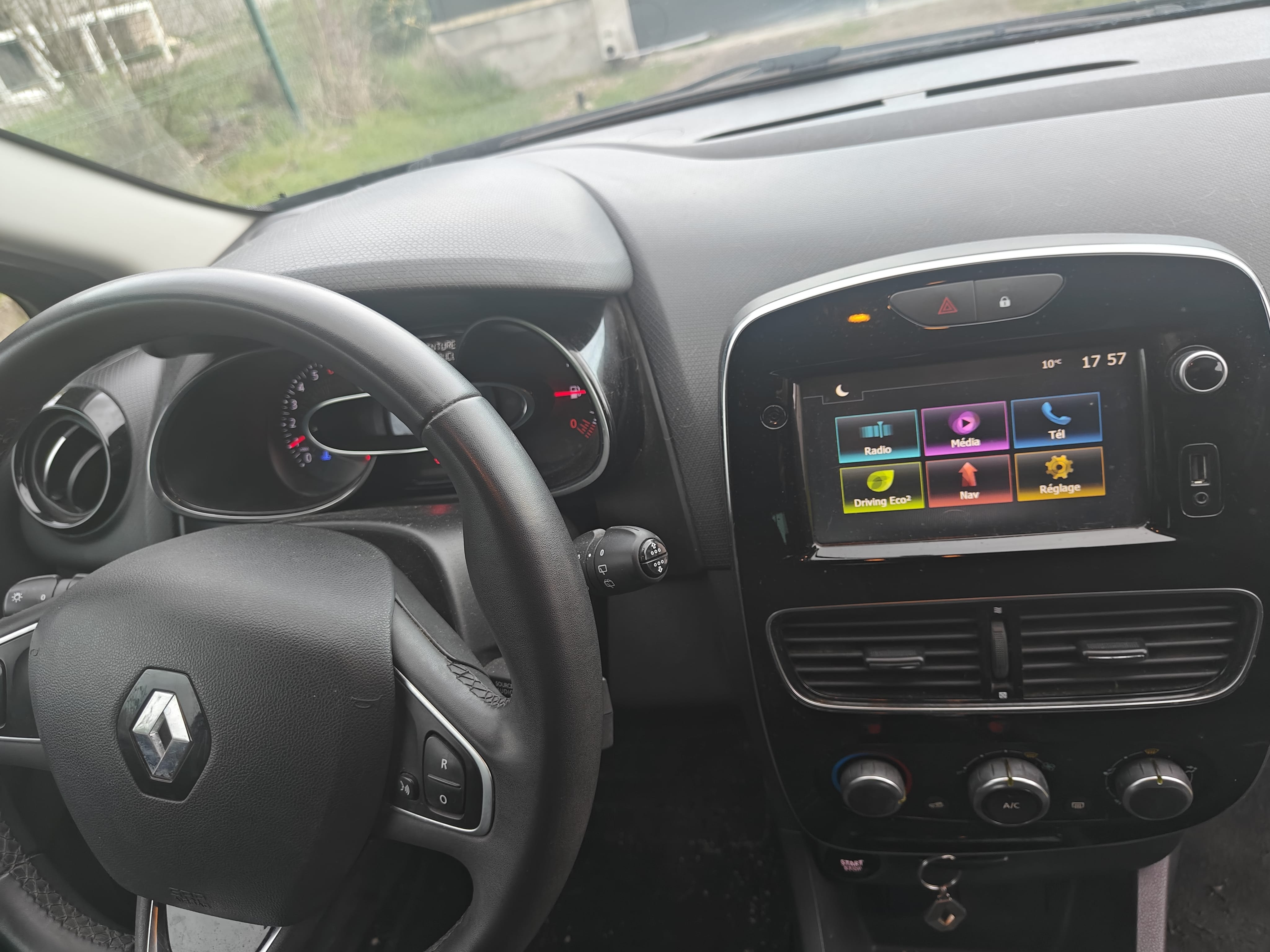Renault Clio avec Audio Bluetooth
