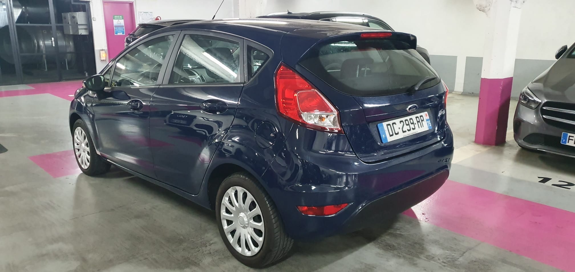 Ford Fiesta 1.25 i 16V avec Régulateur de vitesse