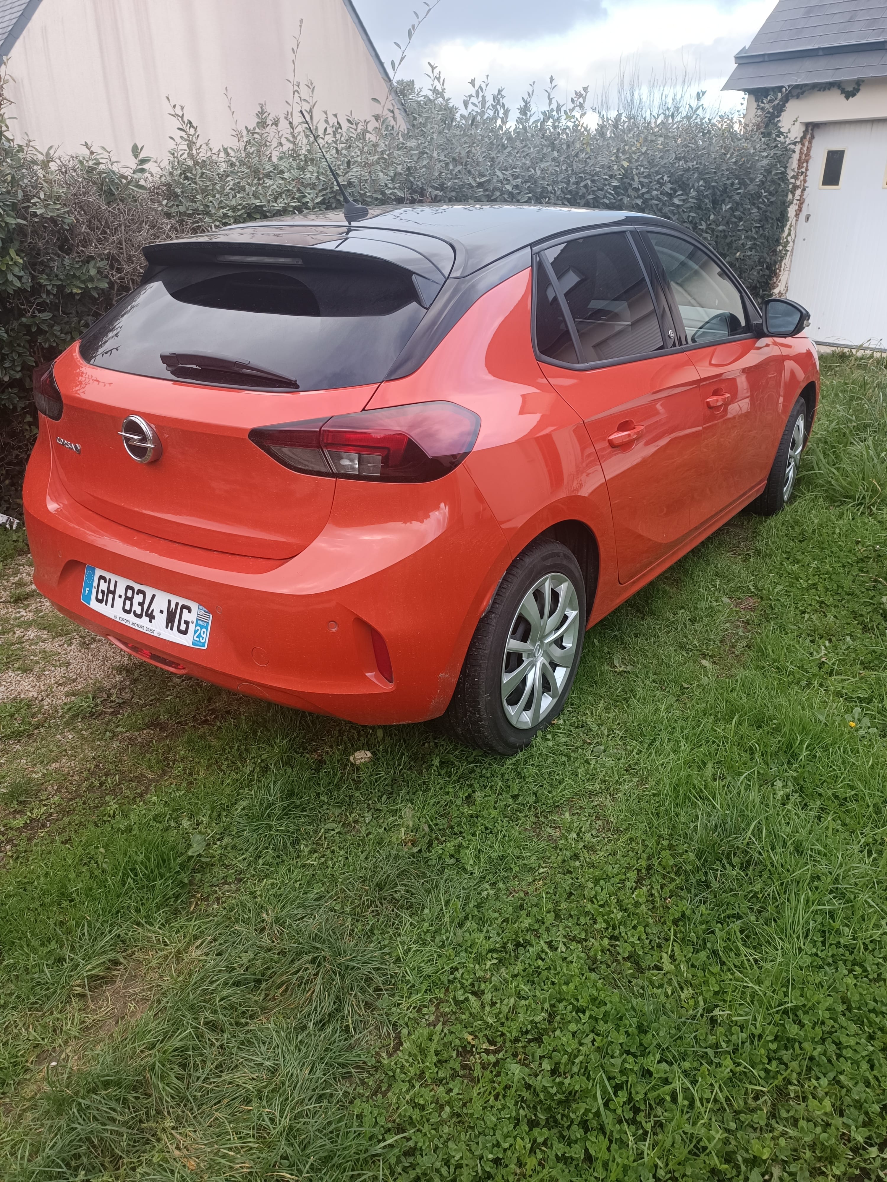 Opel Corsa-E avec Climatisation