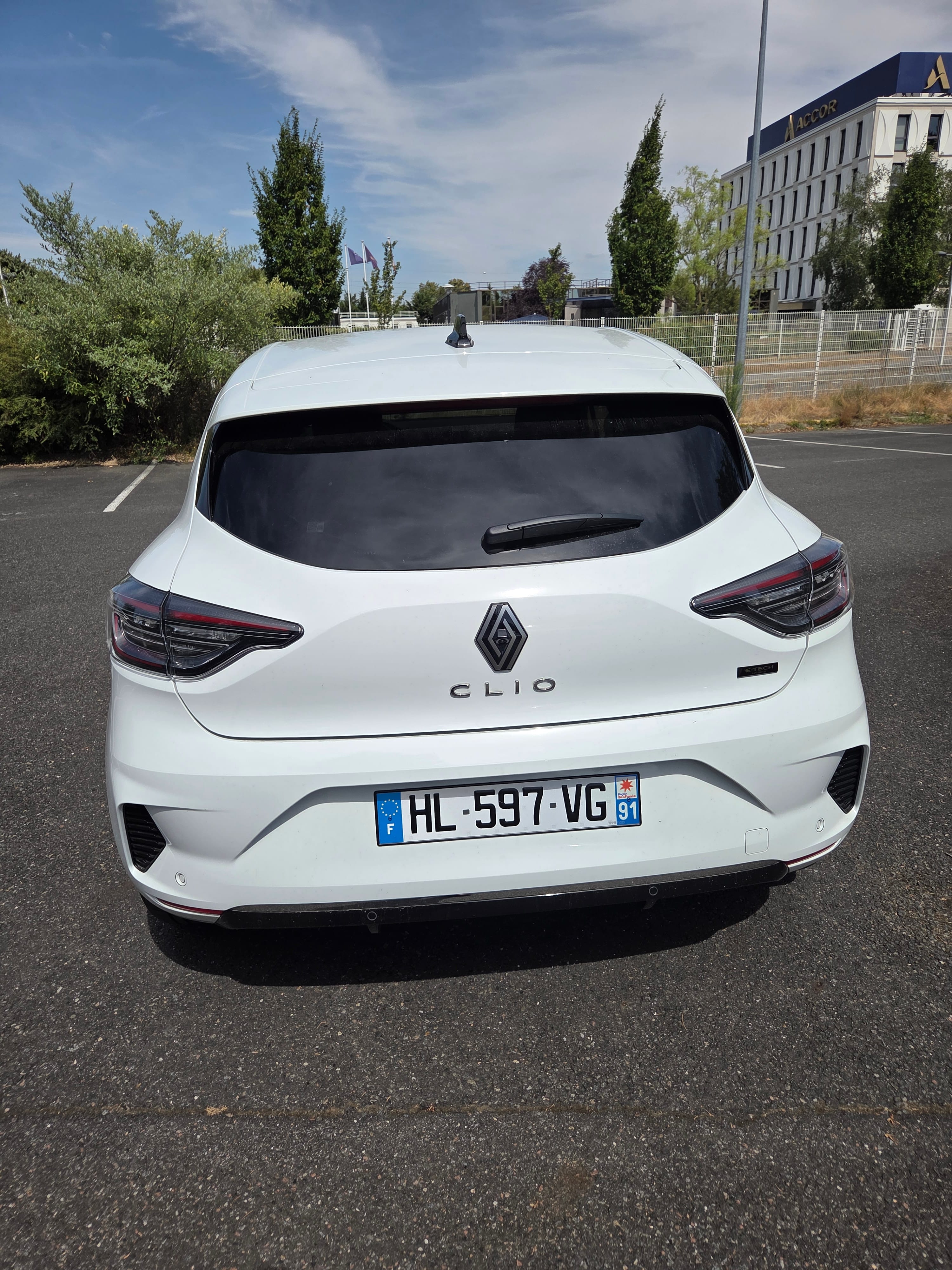 Renault Clio E-tech avec Climatisation