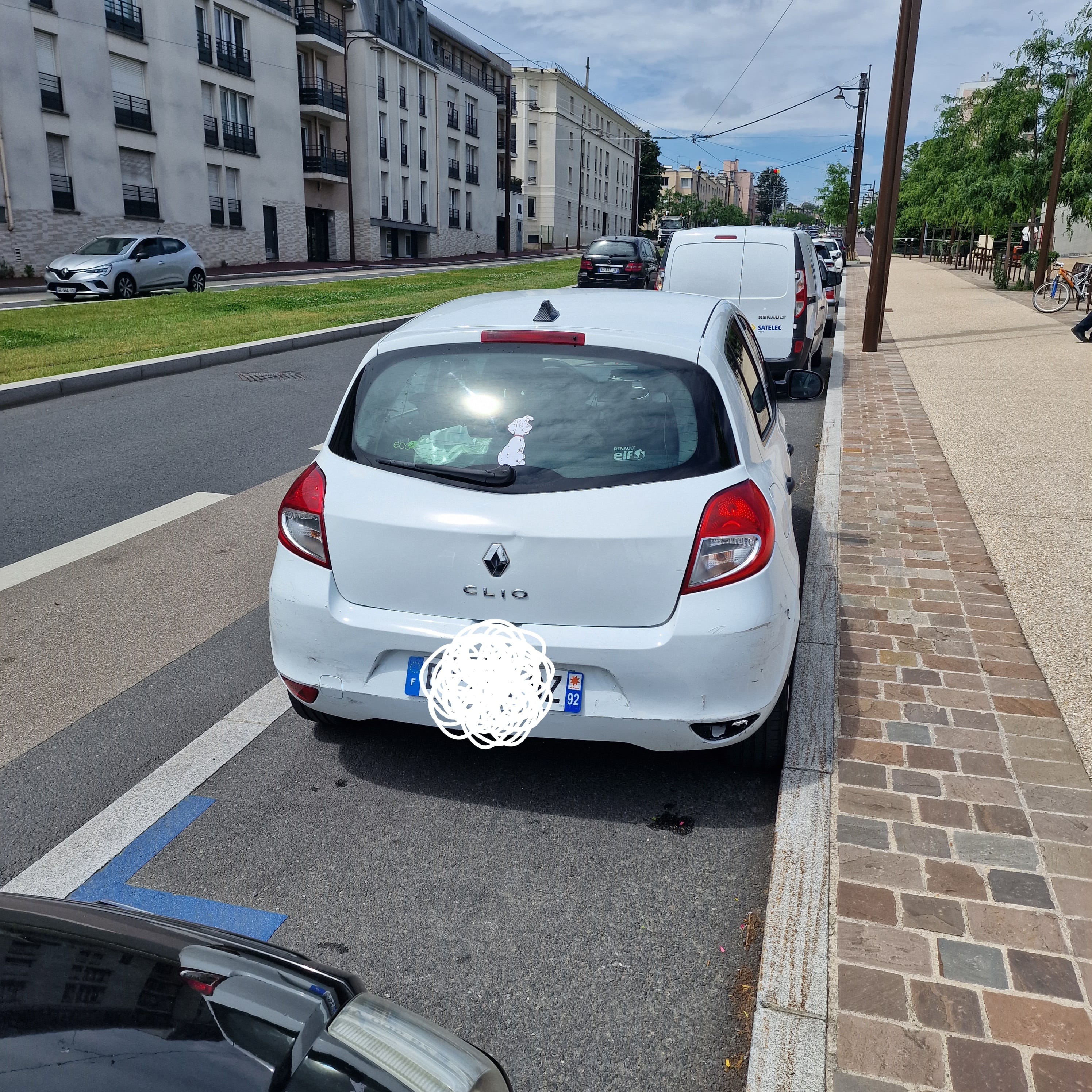 Renault Clio 1.2 16v avec Siège bébé