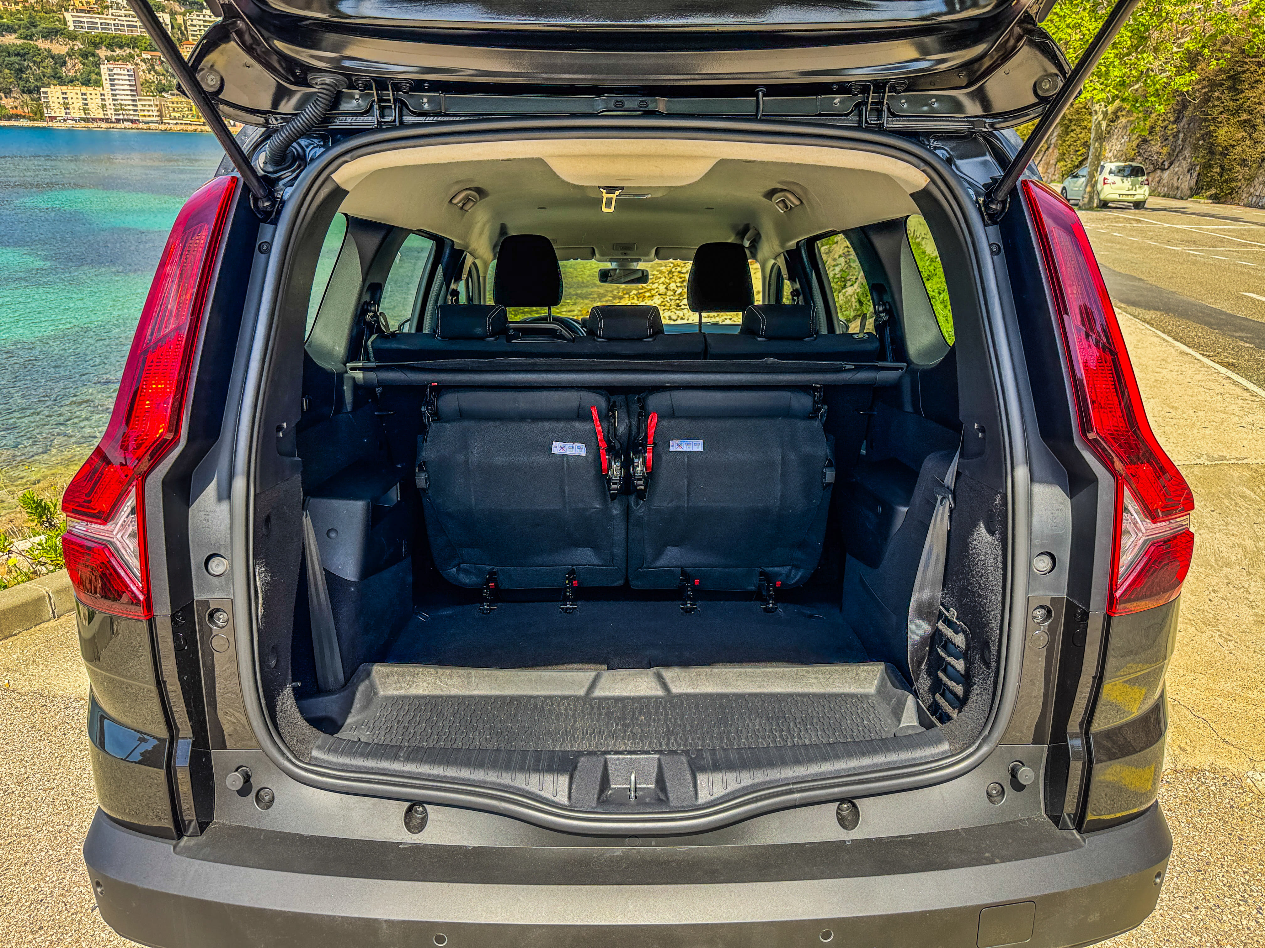 Dacia Jogger 038 avec Entrée audio / iPod