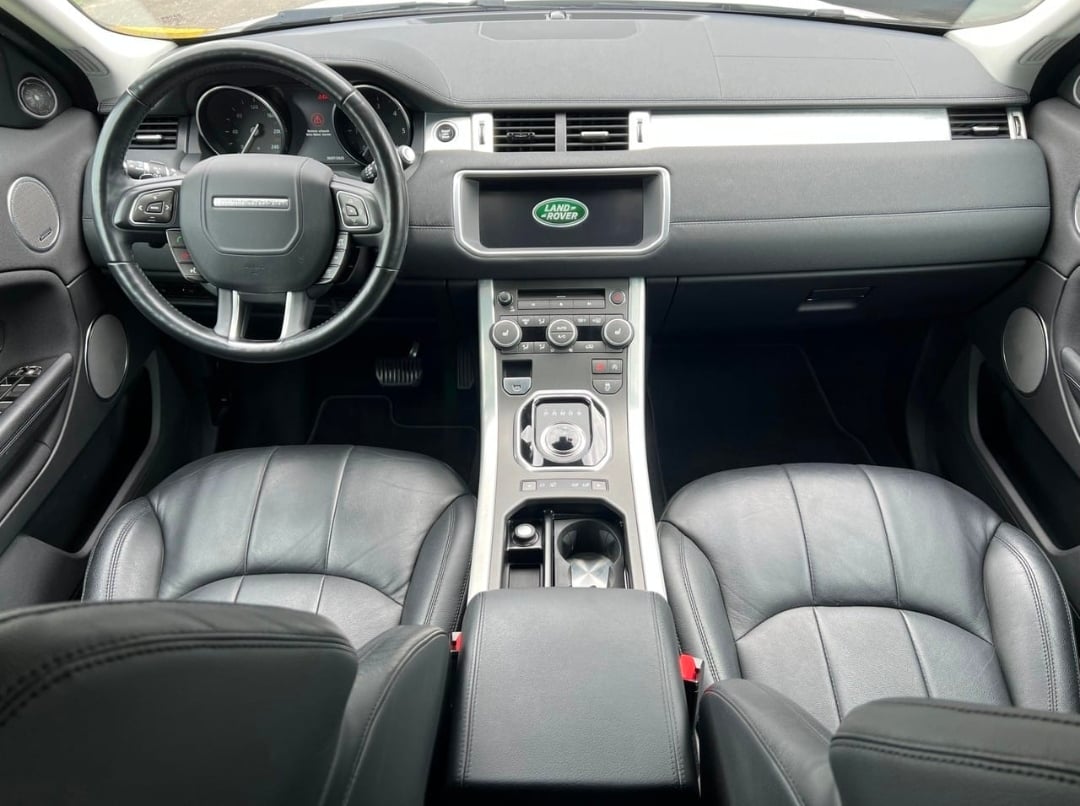 Land-Rover Range Rover Evoque 2.0 TD4 4x4 avec GPS