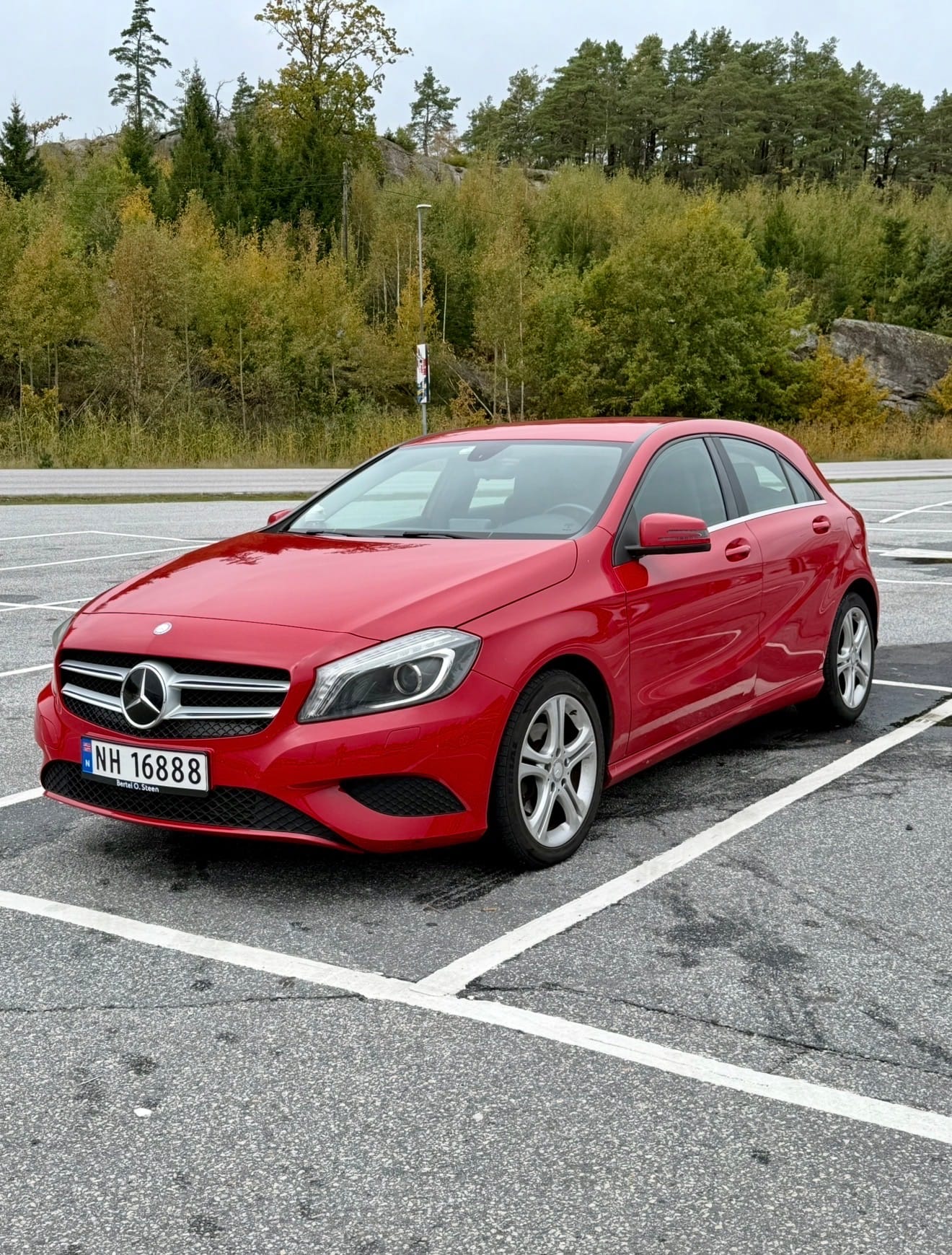 Mercedes-Benz A-Klasse 180 mit Autoradio
