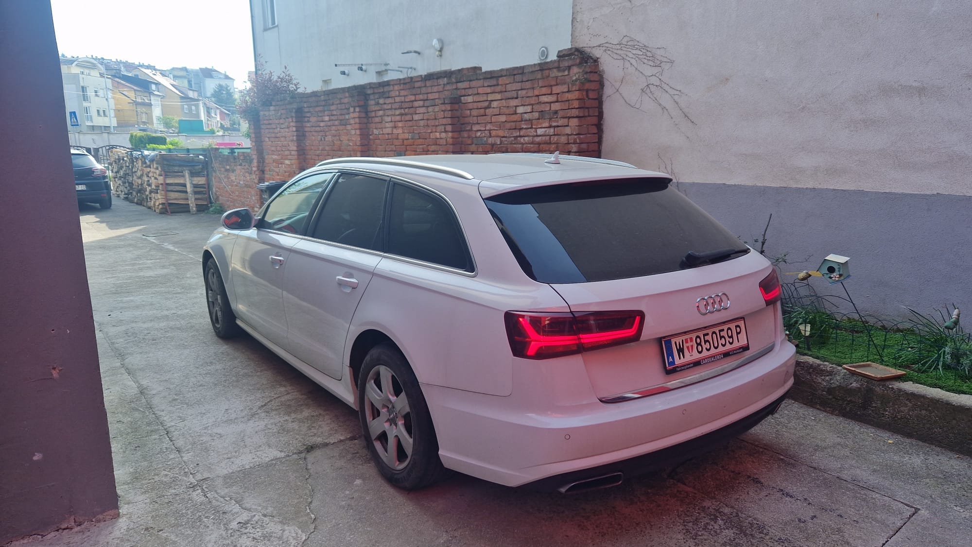 Audi A6 Avant mit Audio-/iPod-Zugang