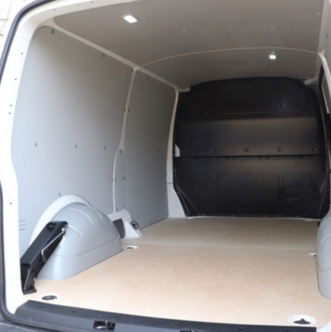 Volkswagen Transporter 6.1 Business Line avec Audio Bluetooth