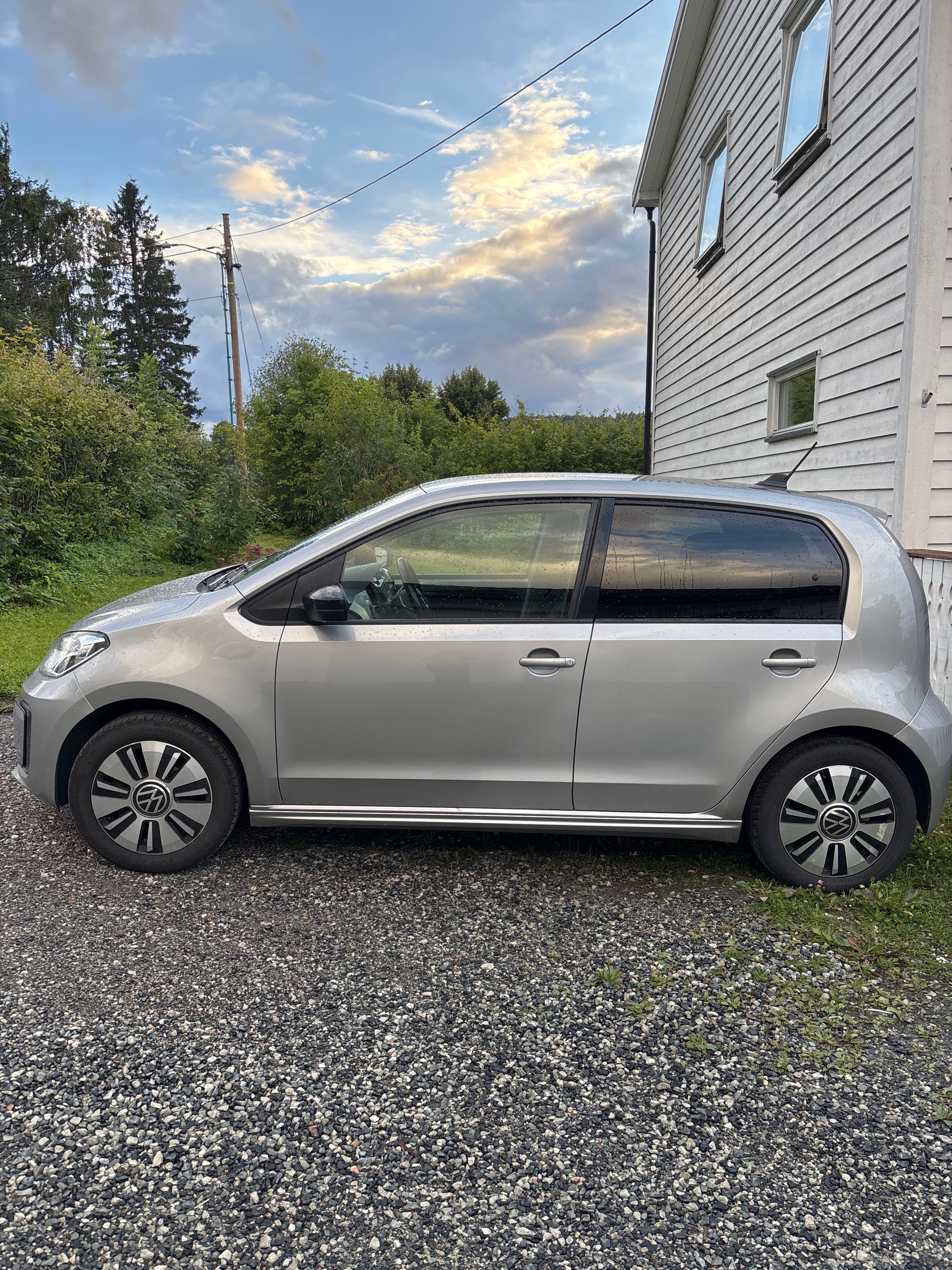 Volkswagen e-Up !, 2020, Elektrisk, automatisk