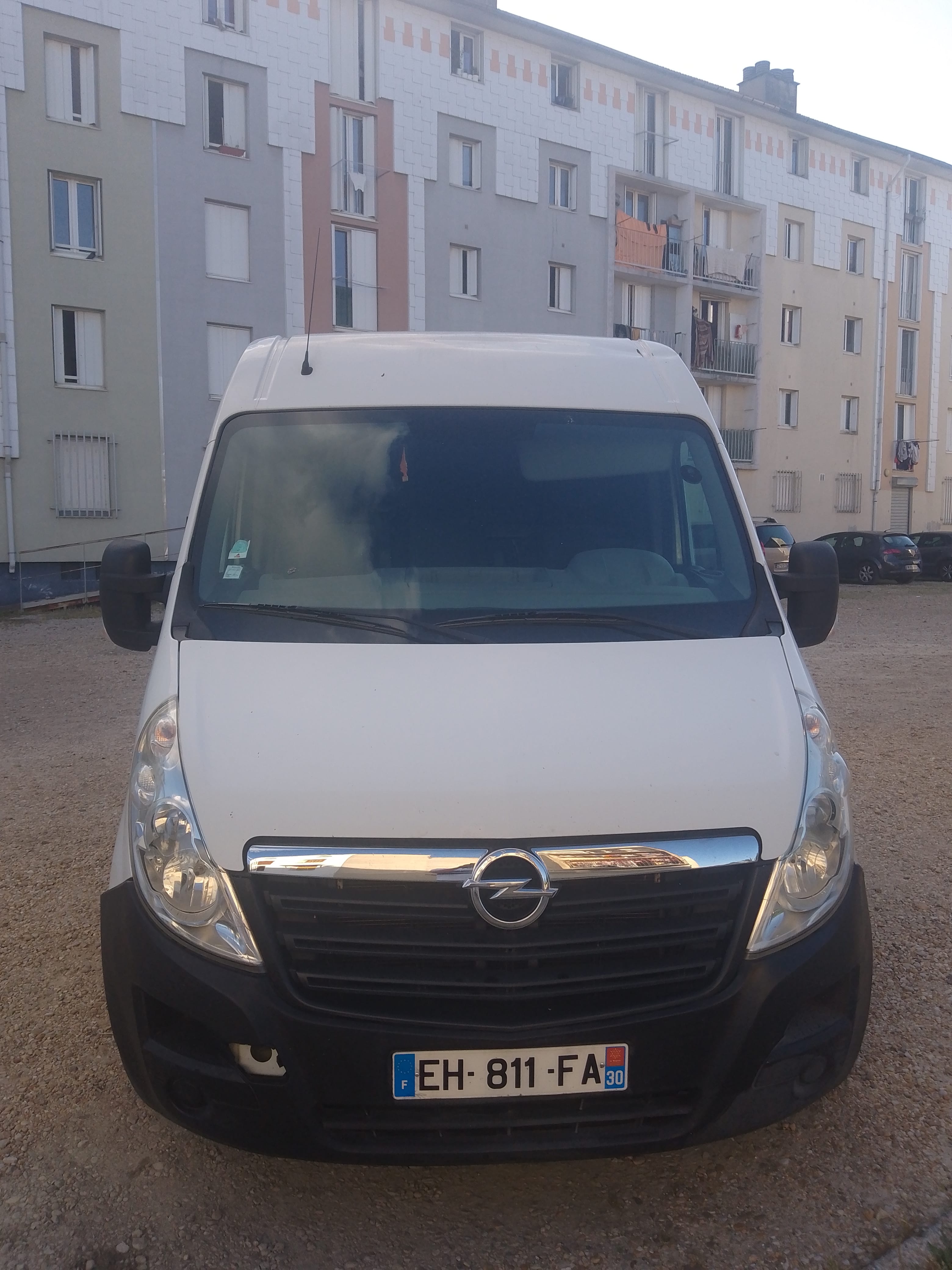 Opel Movano avec Climatisation