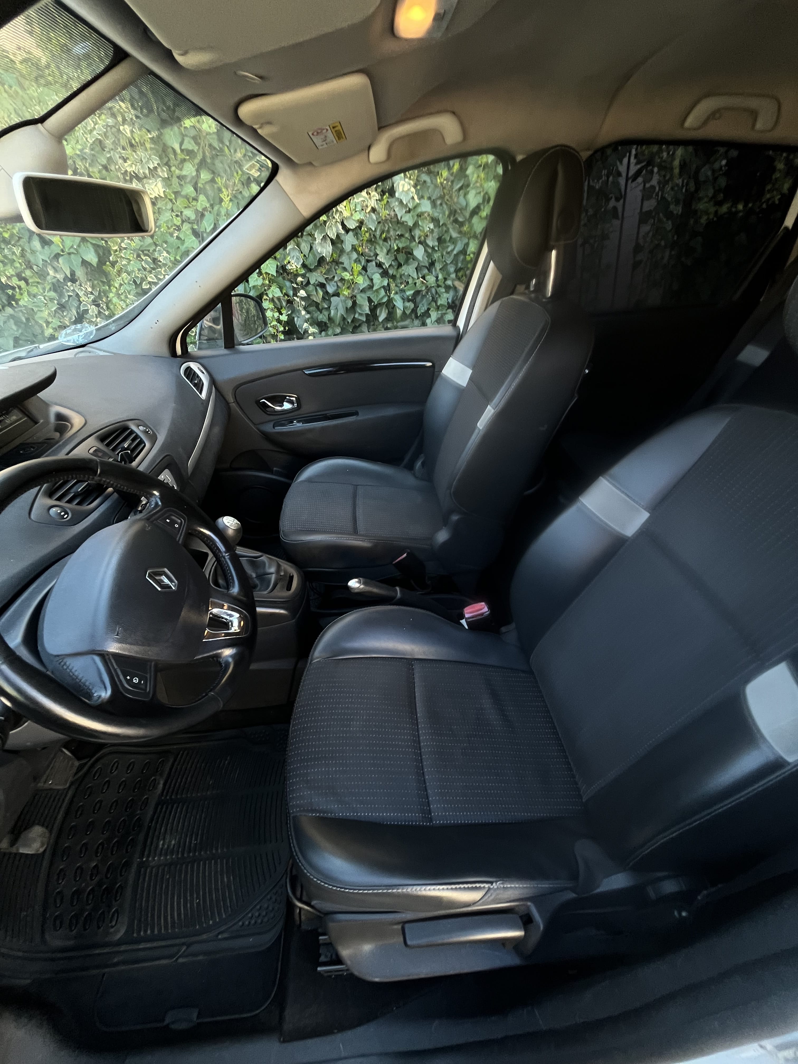 Renault Scenic con Control de velocidad