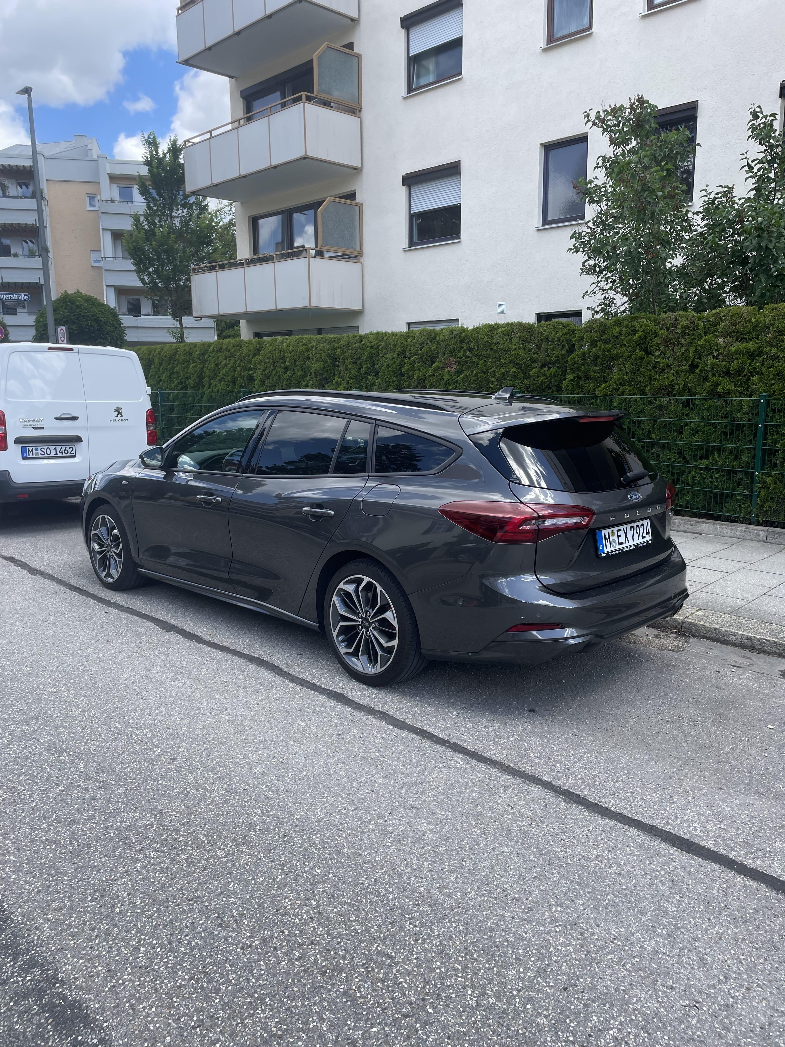 Ford Focus Turnier 1.0 EcoBoost mit Rückfahrkamera