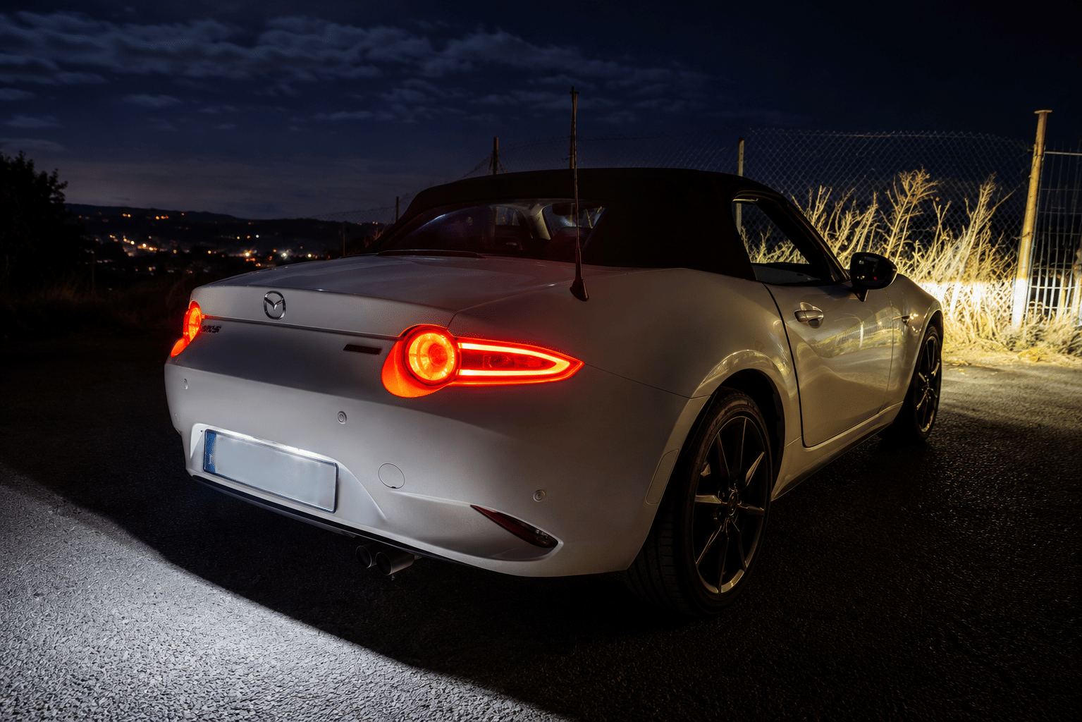 Mazda MX-5 Miata 2.0 160cv luxury sport con Android Auto