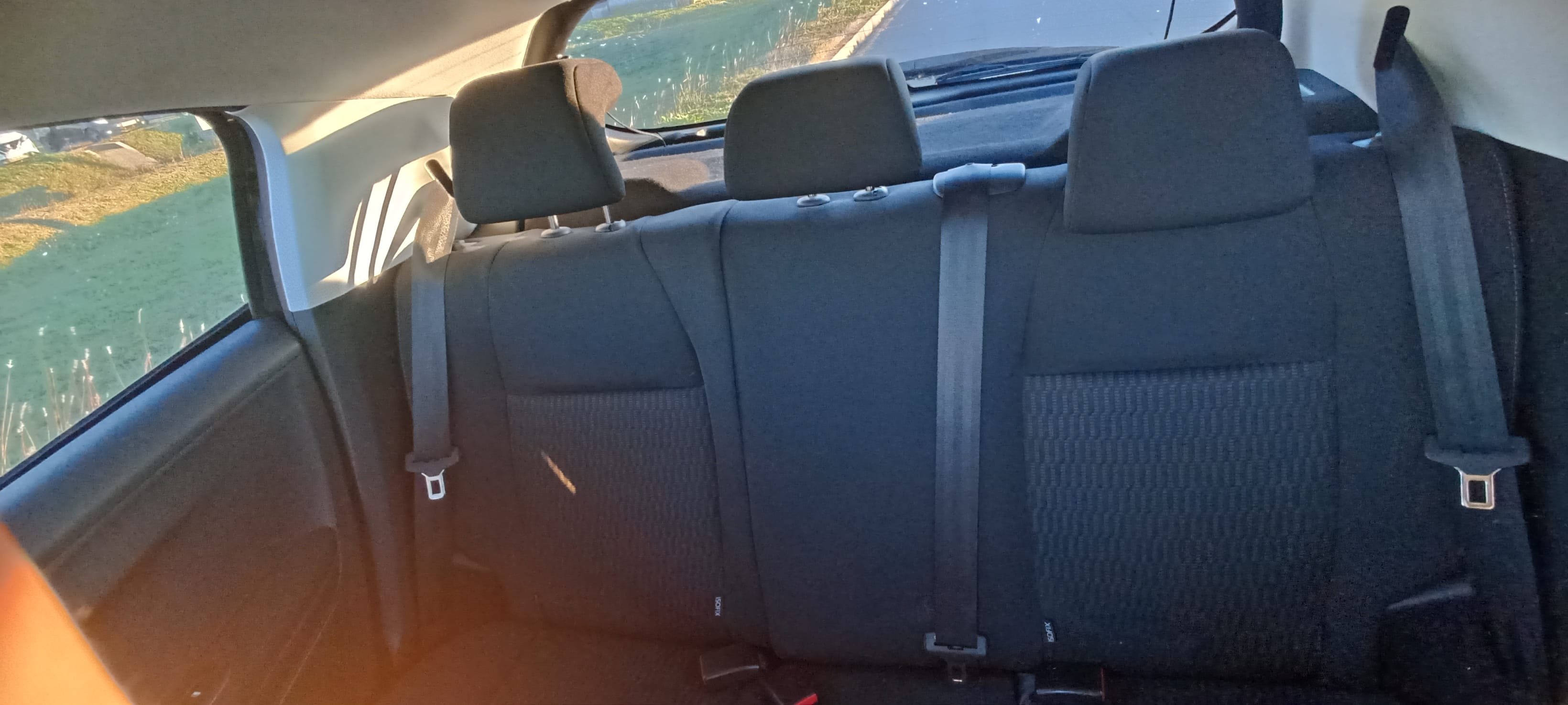 Peugeot 208 Signature avec Apple CarPlay