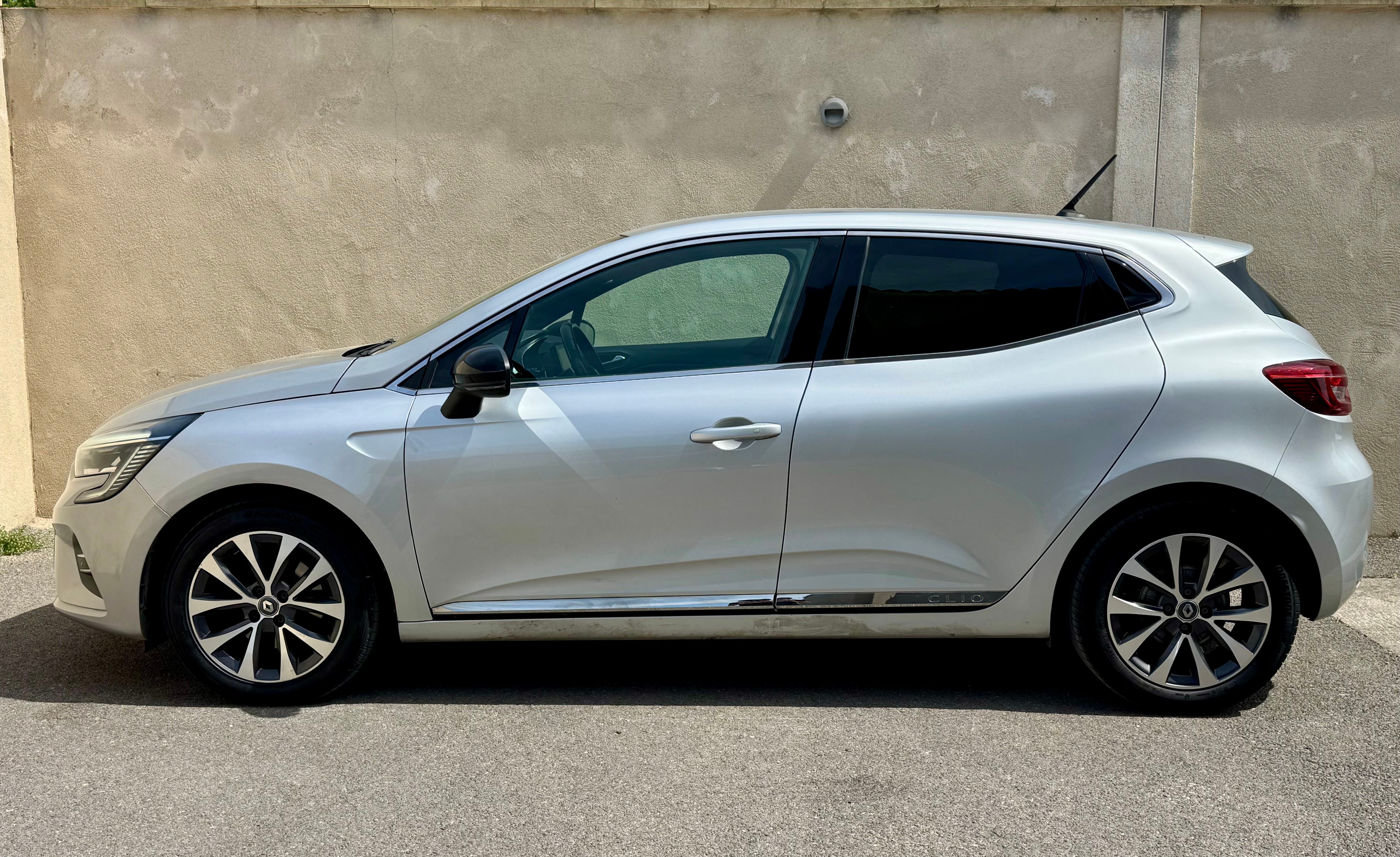Renault Clio 1.5 Blue dCi avec Climatisation