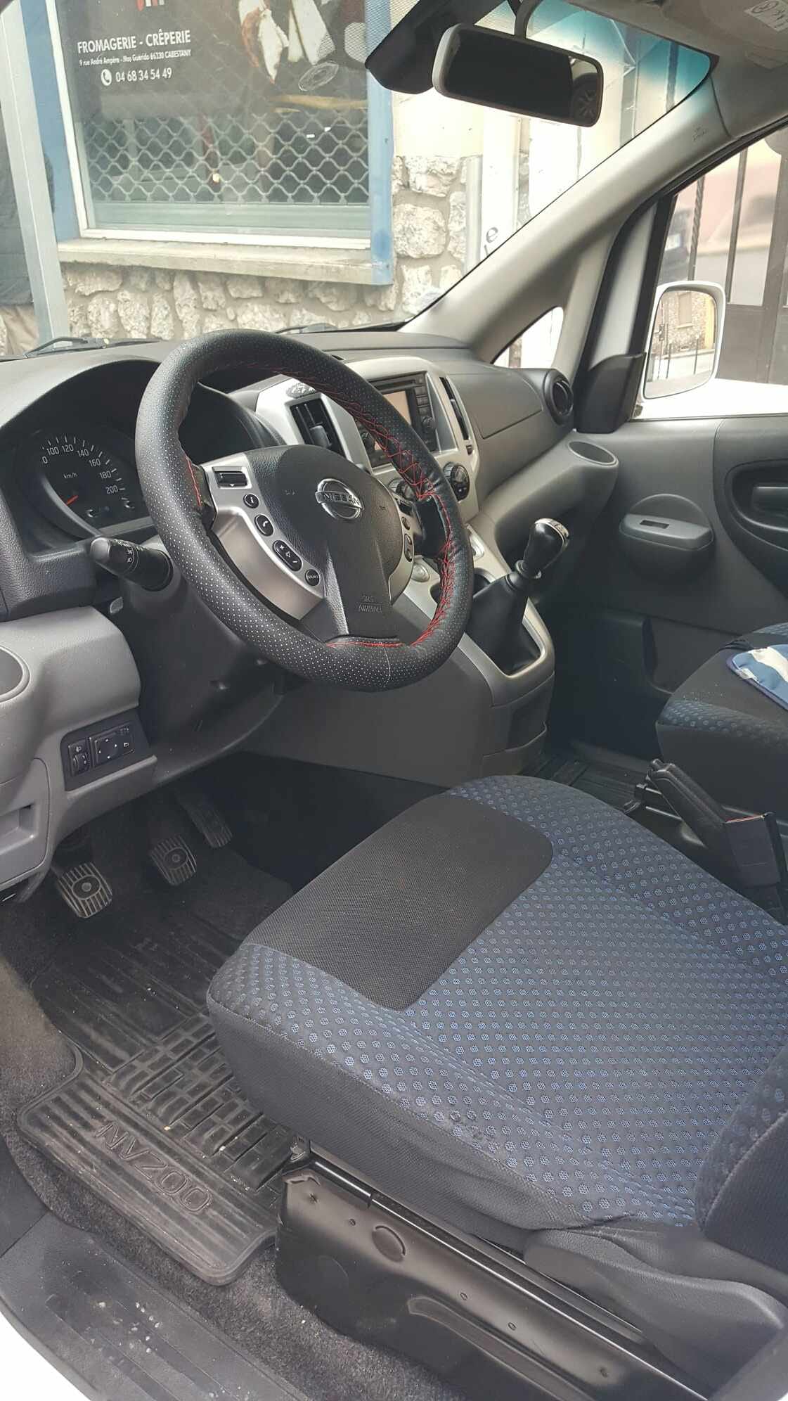 Nissan NV200 Combi 1.5 dci avec GPS