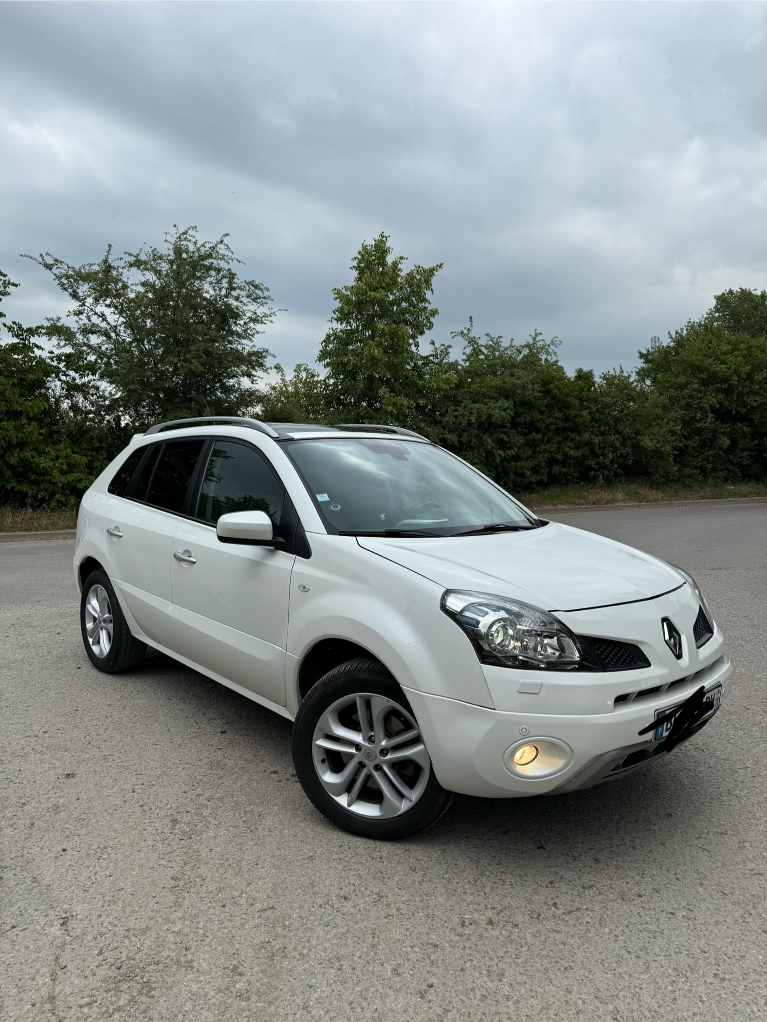 Renault Koleos 2.0 dci 150 fap bose edition 4x4 bva 6 avec Audio Bluetooth