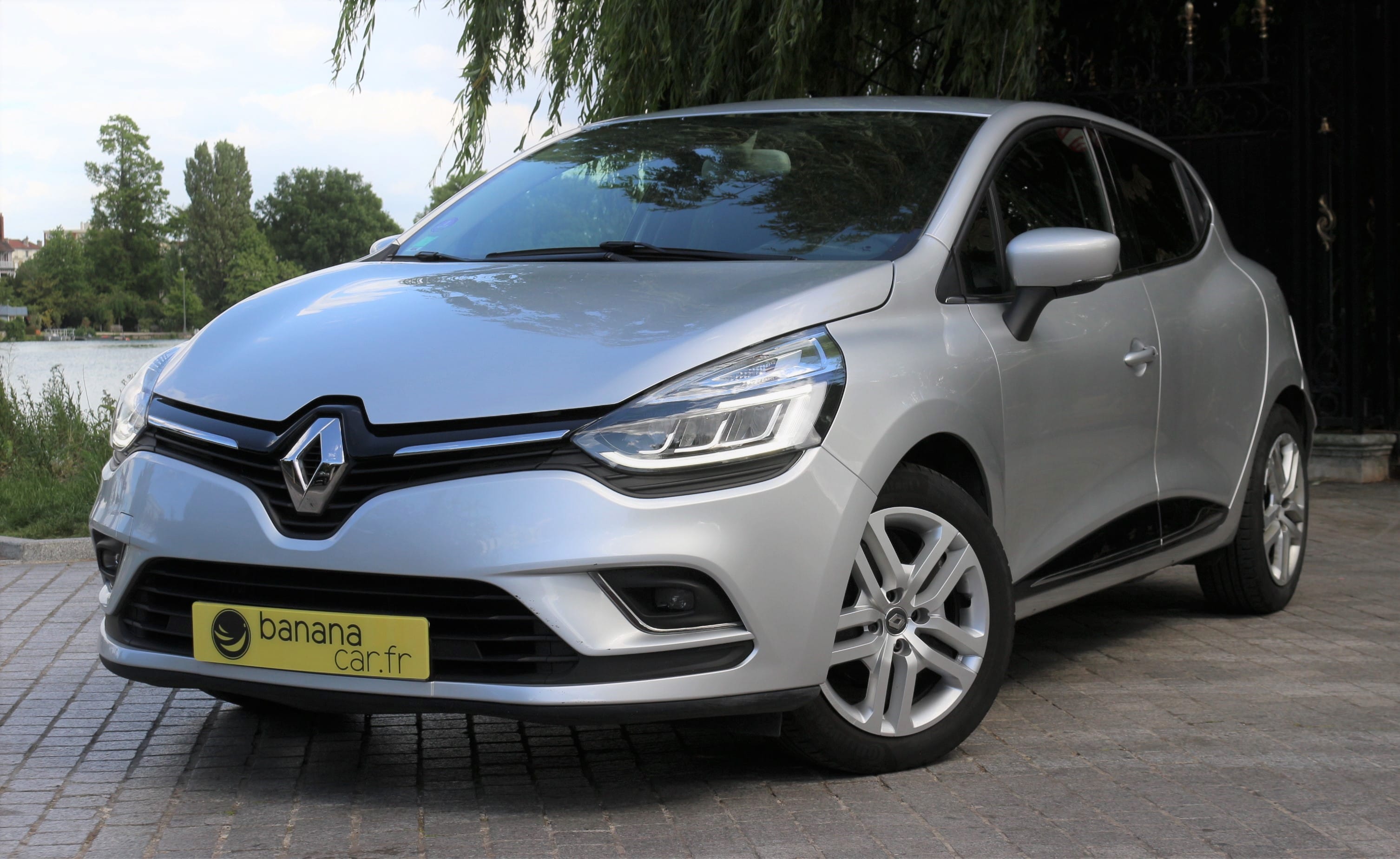 Renault Clio FF-910-RK, 2019, Essence 95
