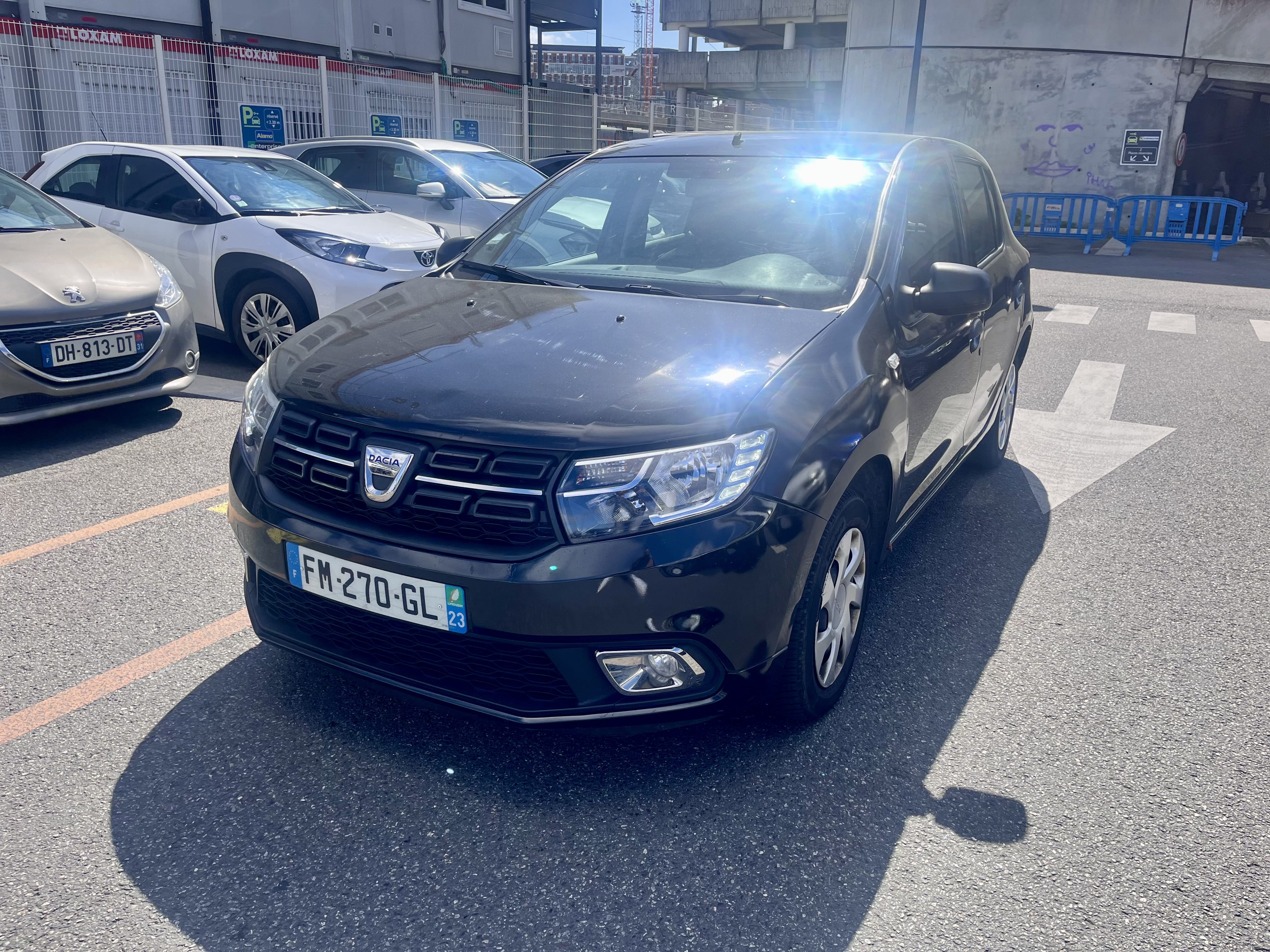 Dacia Sandero 1.5 dci avec Entrée audio / iPod
