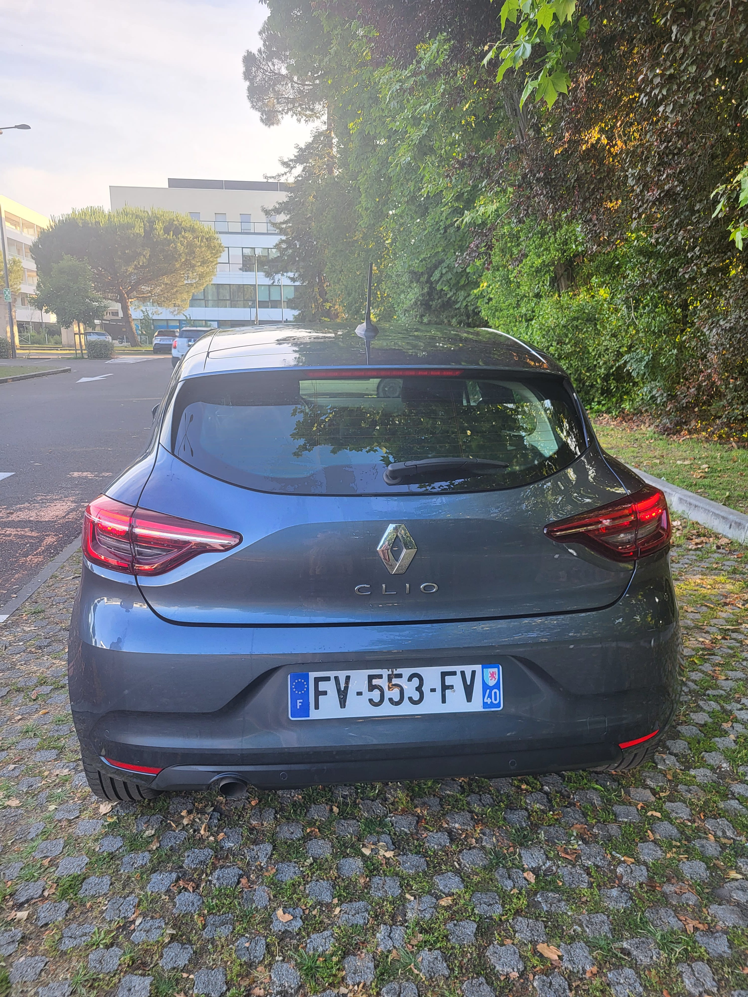 Renault Clio avec GPS