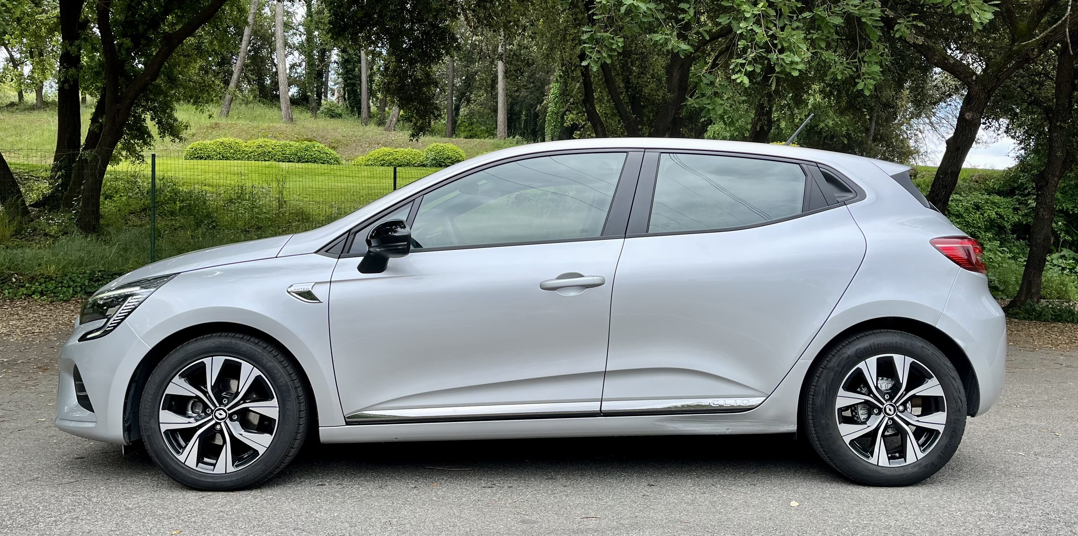 Renault Clio V Tce 90Ch LIMITED avec Climatisation