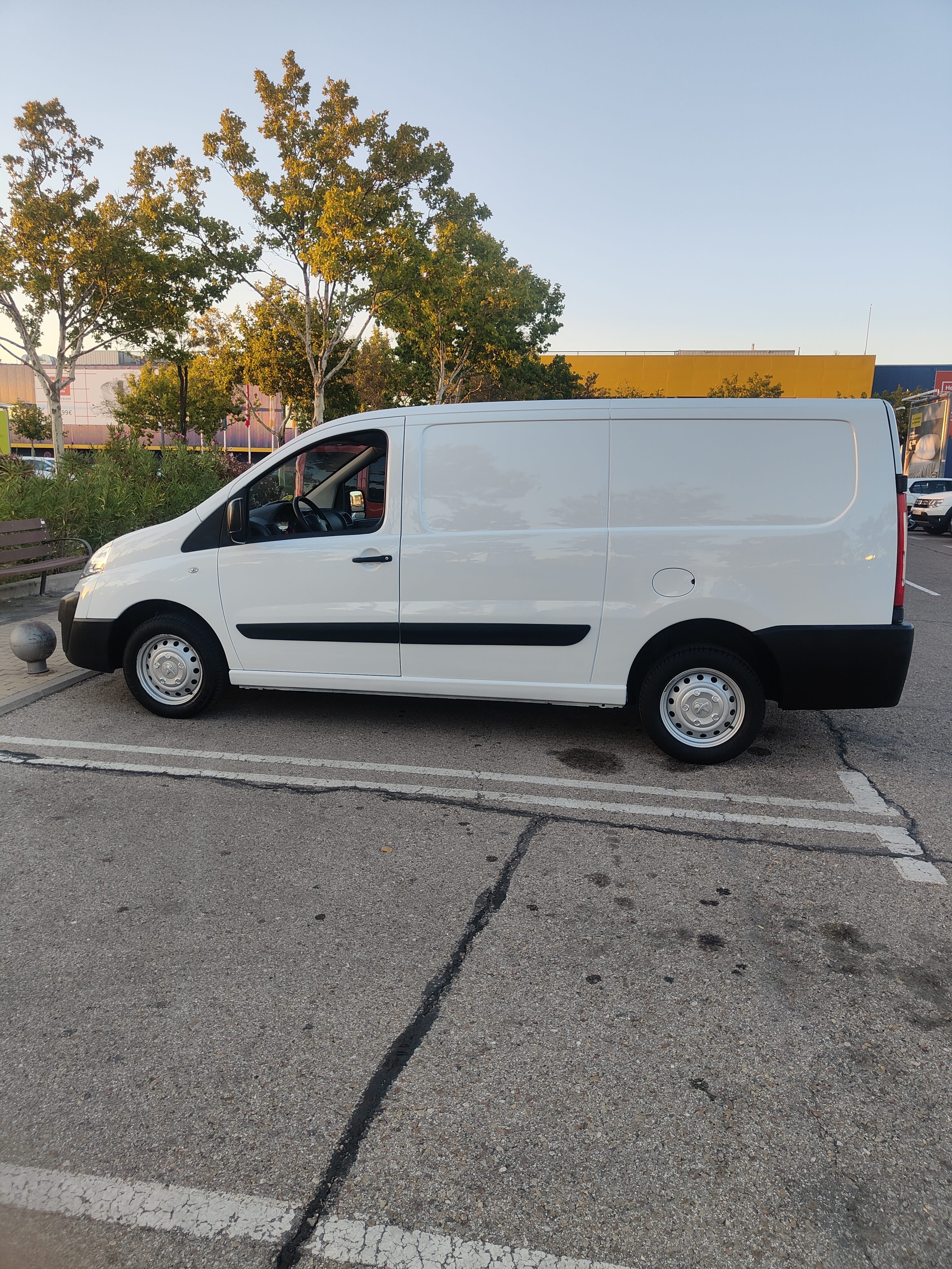 Peugeot Expert 2.0 HDI con Control de velocidad