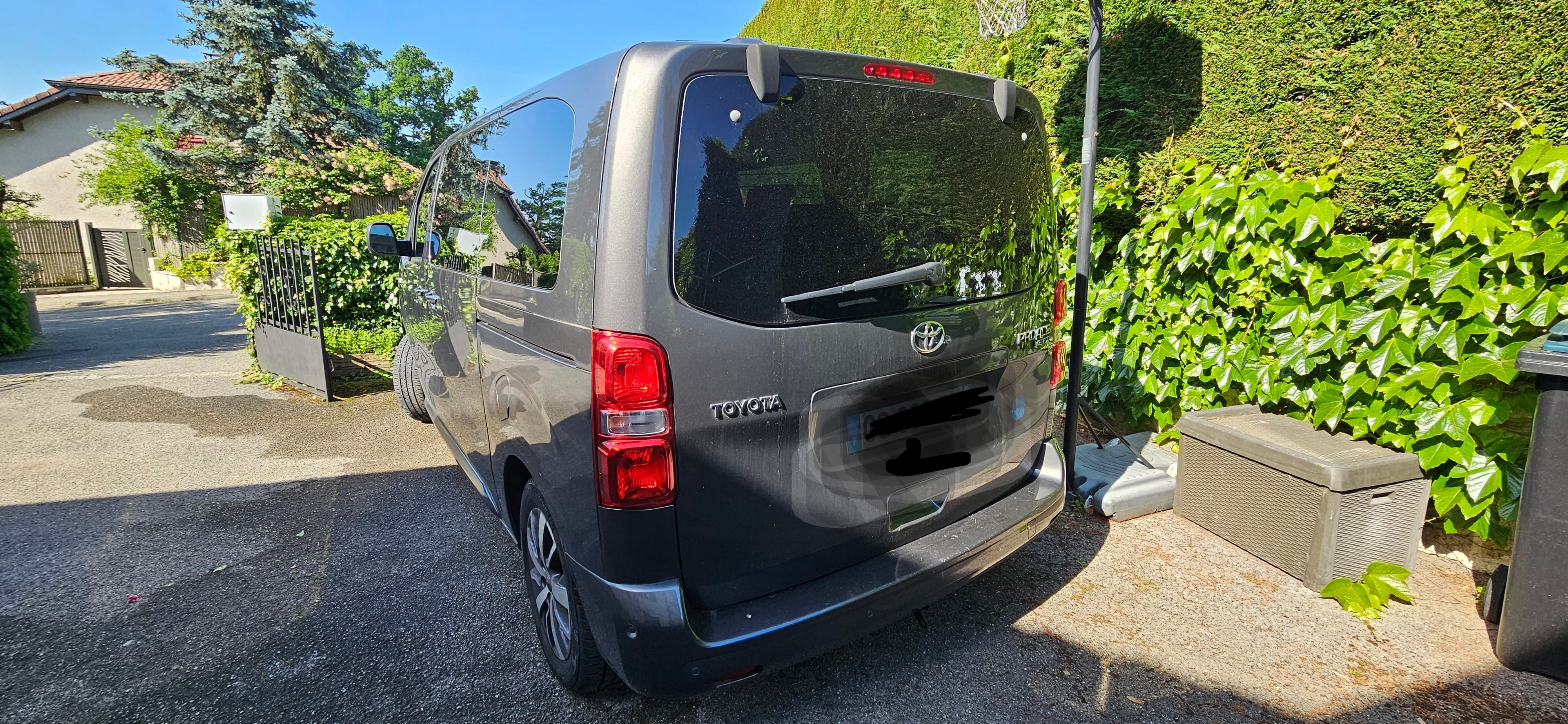 Toyota Proace Verso avec Climatisation