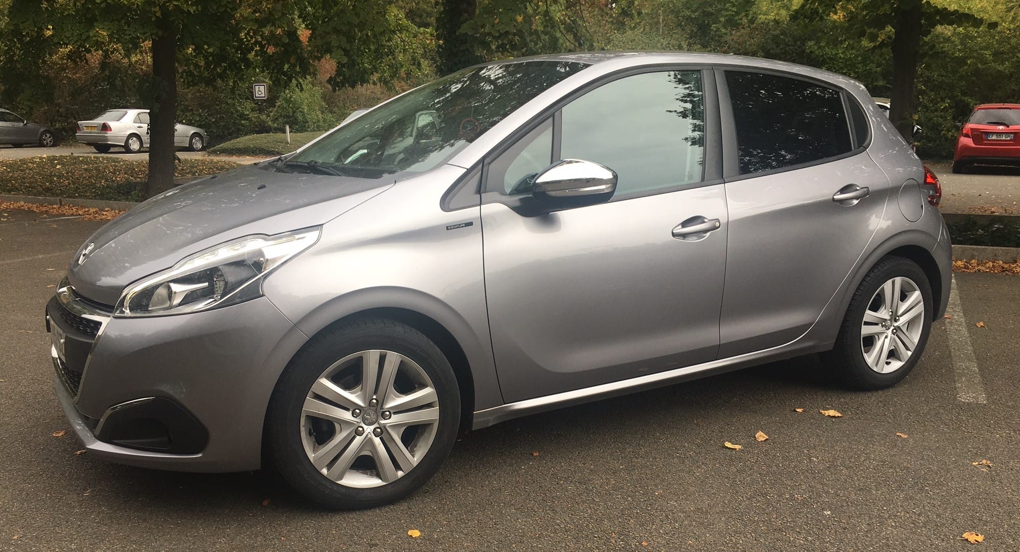 Peugeot 208, 2019, Essence 95