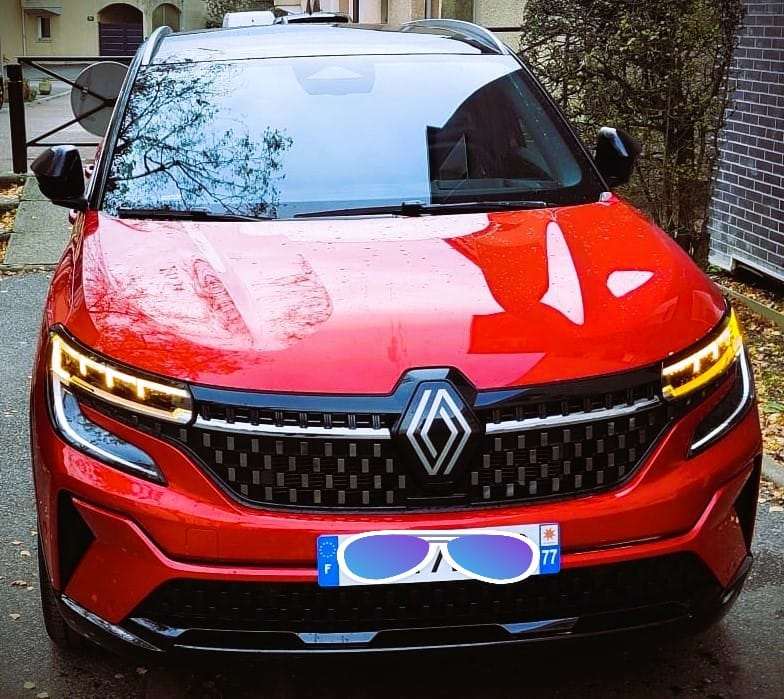 Renault Austral E-Tech full hybrid iconic E-Tech full hybrid 200, 2023, Essence 95 / Électrique (hybride), automatique