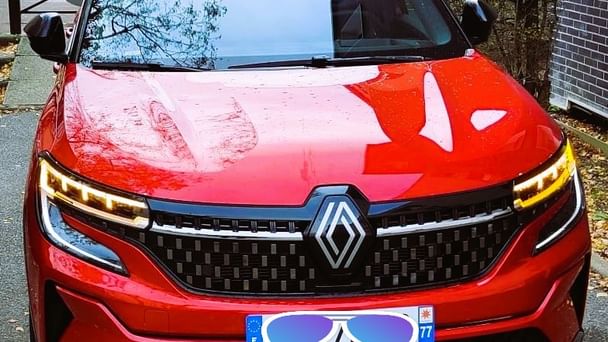 Renault Austral E-Tech full hybrid iconic E-Tech full hybrid 200, 2023, Essence 95 / Électrique (hybride), automatique