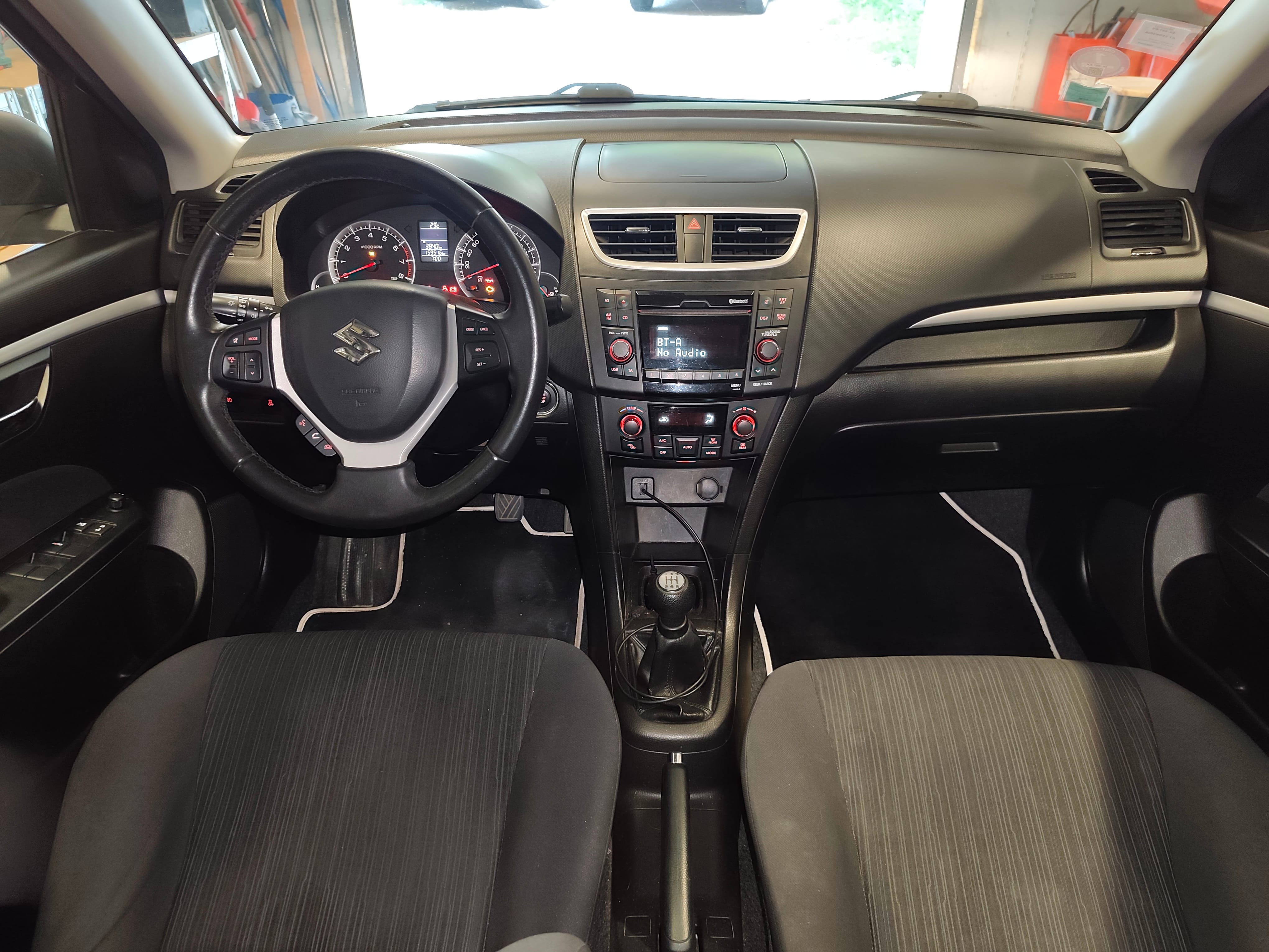 Suzuki Swift avec Régulateur de vitesse