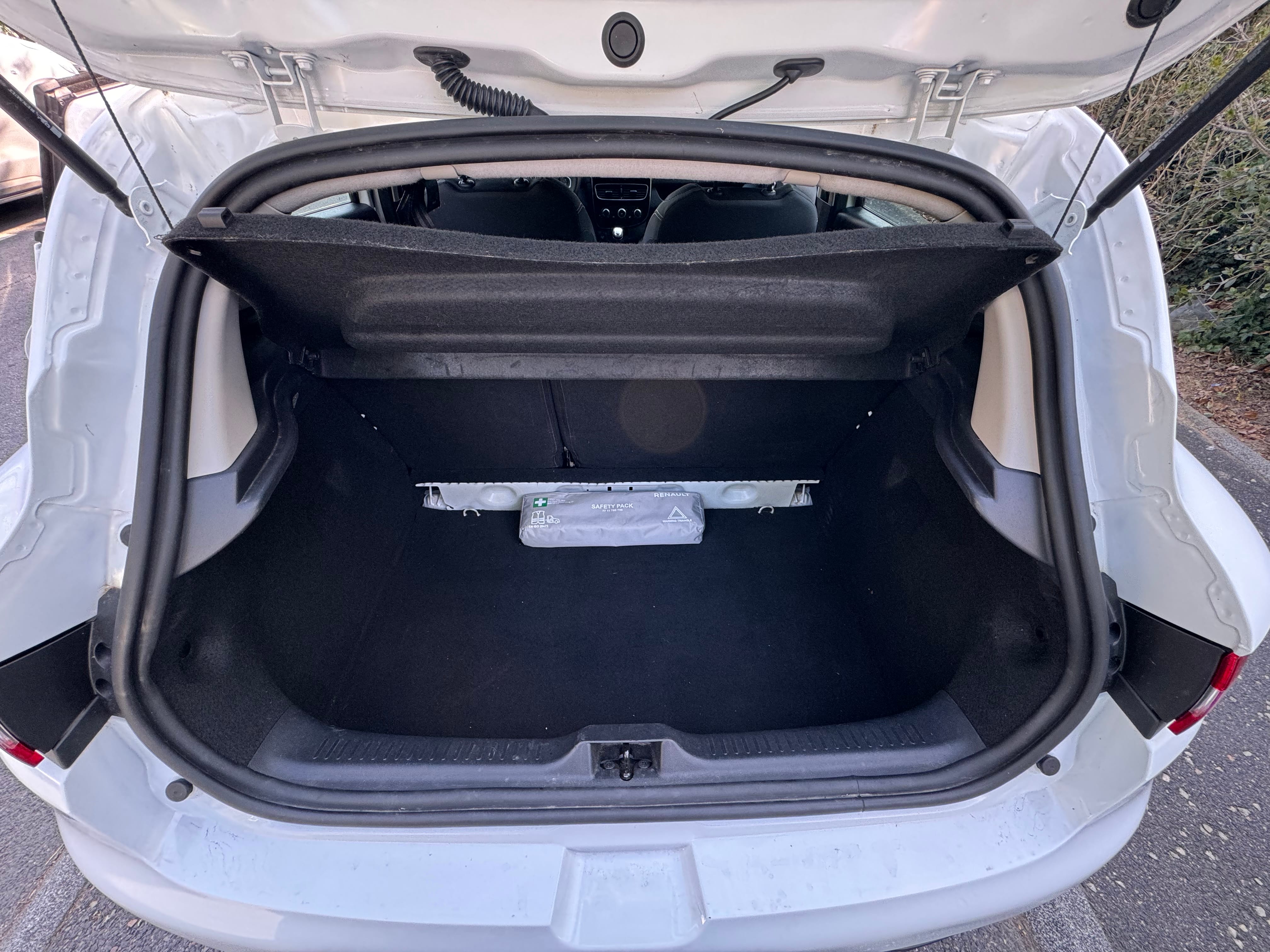 Renault Clio 1.5 dci 90 avec Port USB