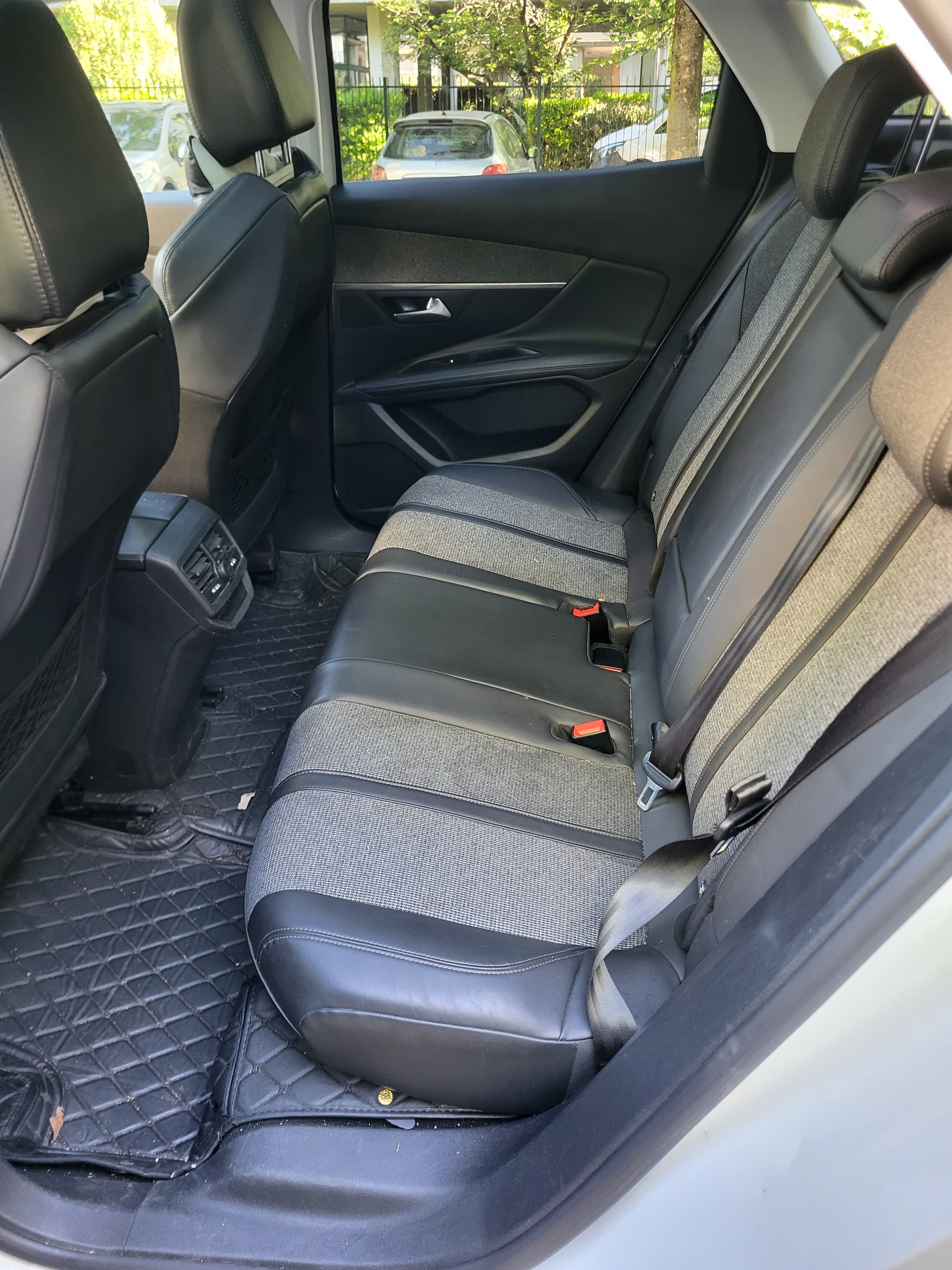 Peugeot 3008 avec Régulateur de vitesse