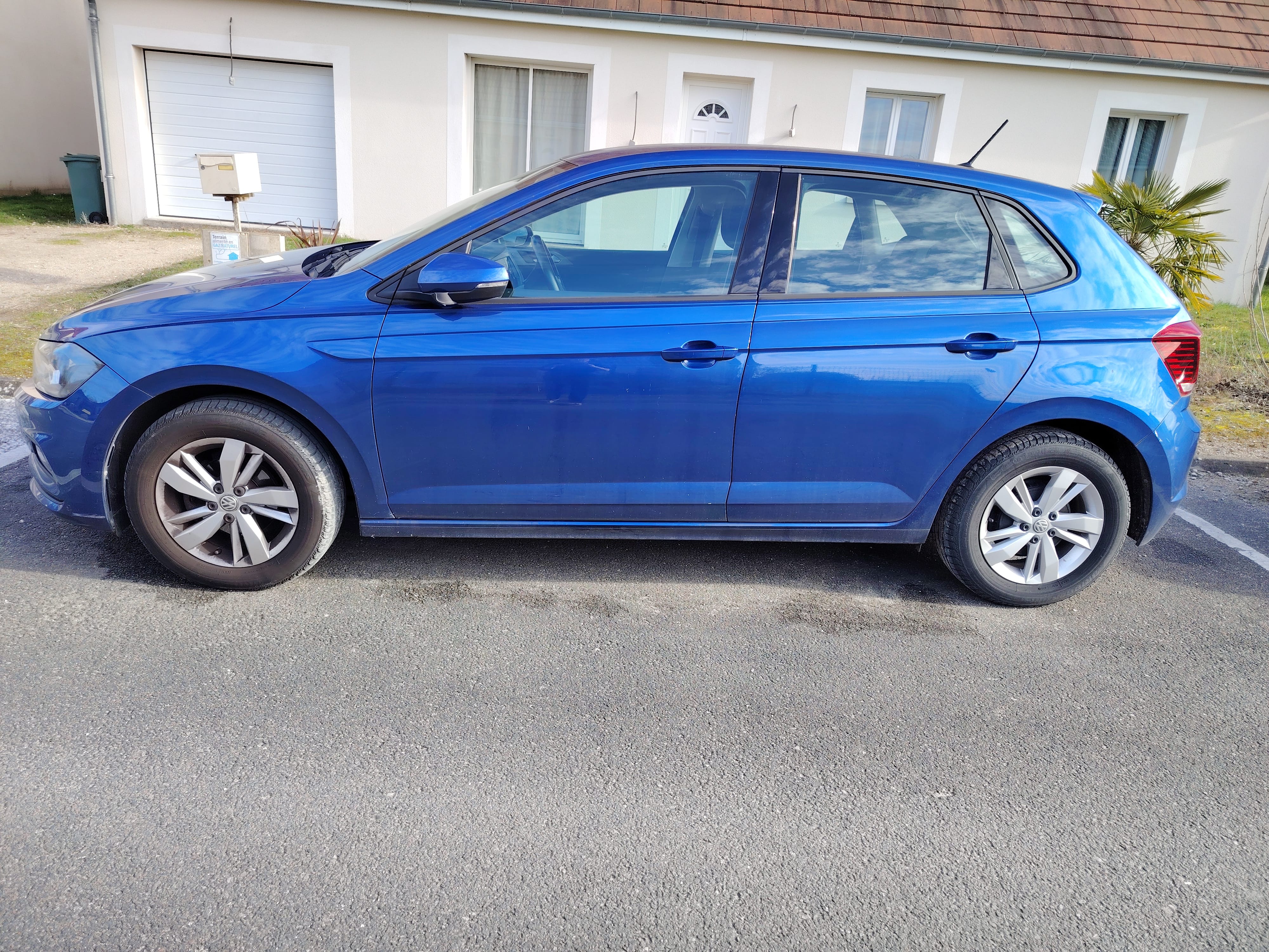 Volkswagen Polo avec Climatisation