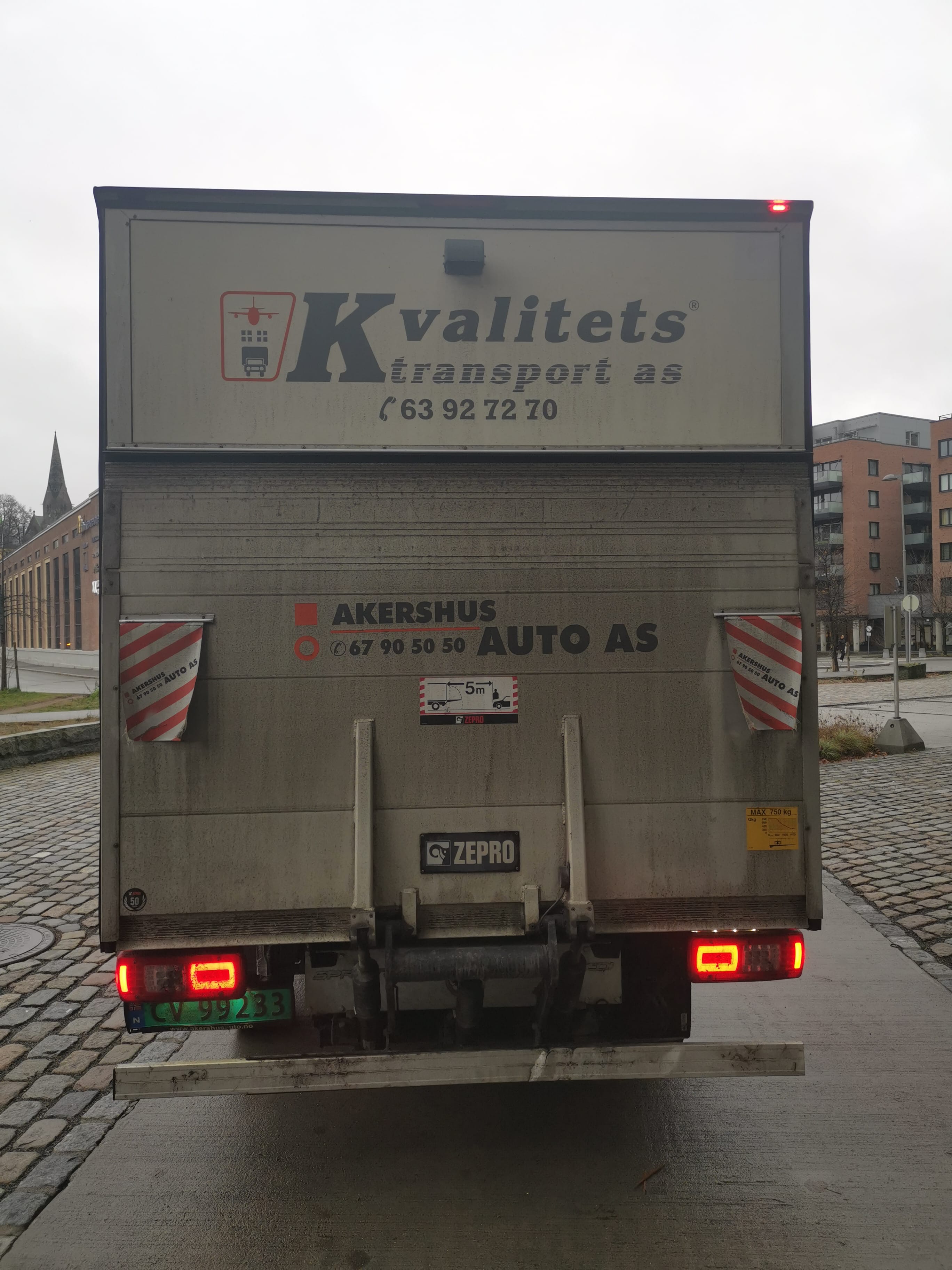 Mercedes-Benz Sprinter med Cruisekontroll