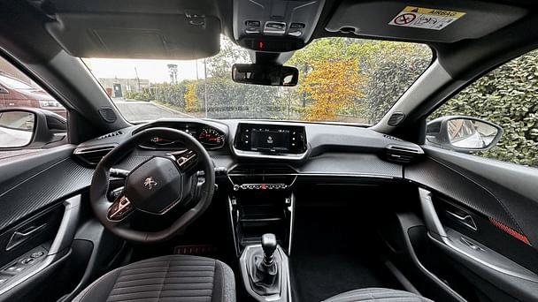 Peugeot 2008 avec GPS