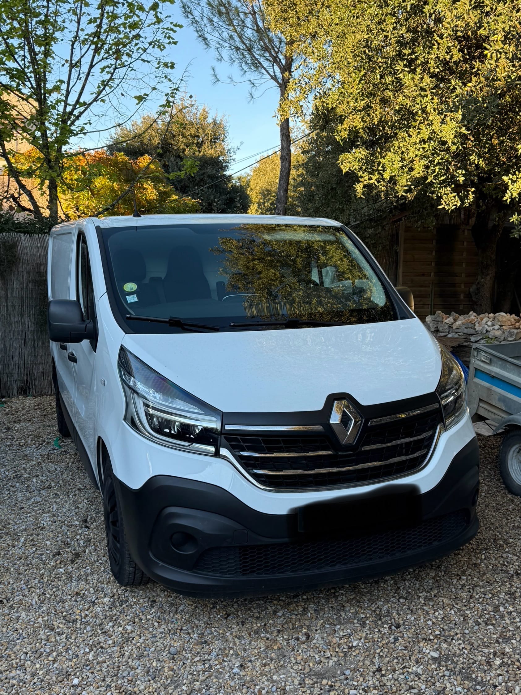 Renault Trafic avec Chaines