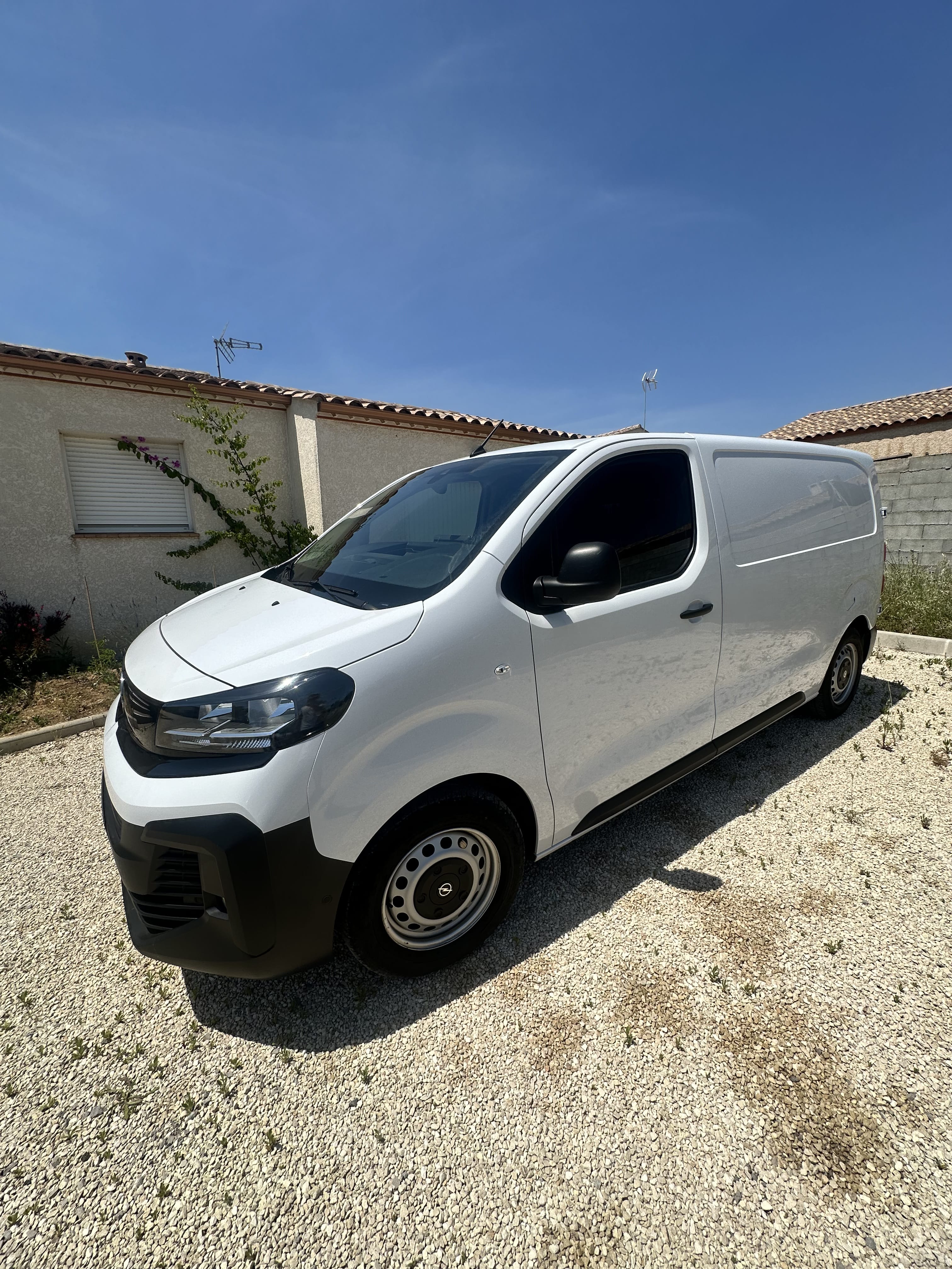 Opel Vivaro avec Régulateur de vitesse