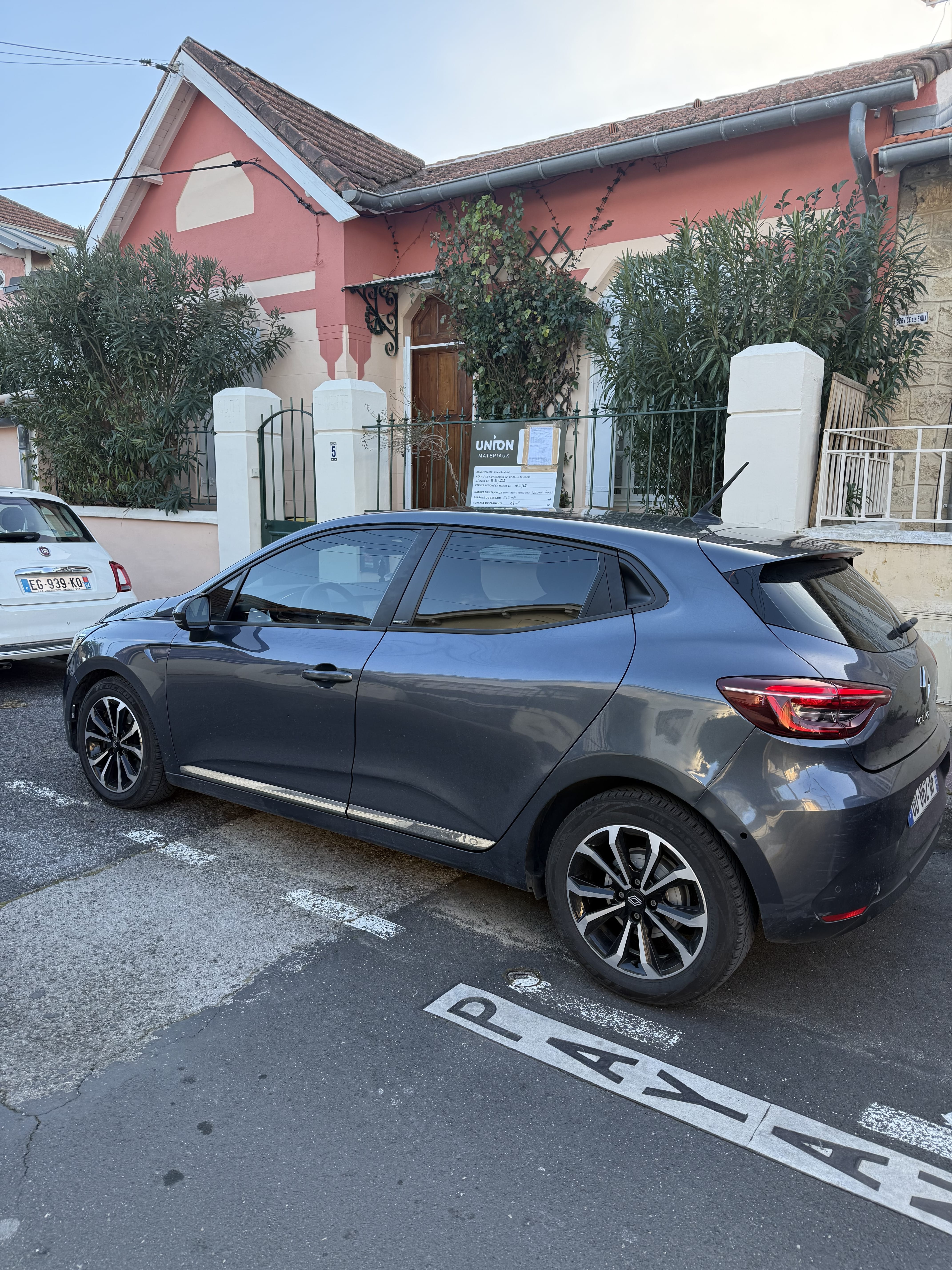 Renault Clio E-tech avec Climatisation